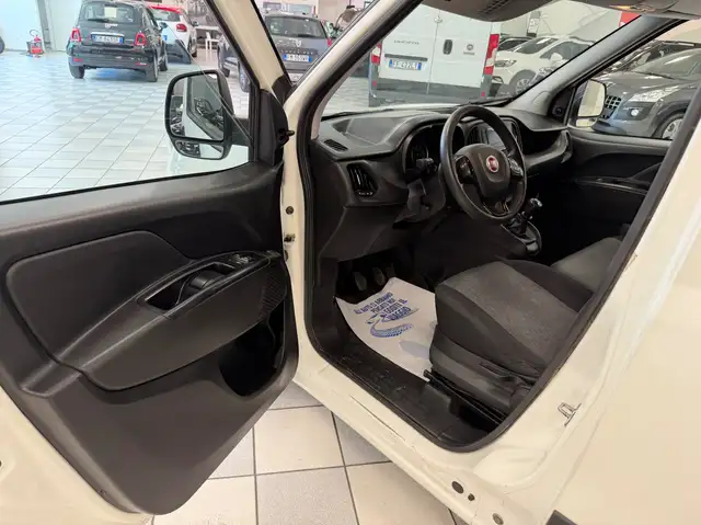Fiat Doblo view 15