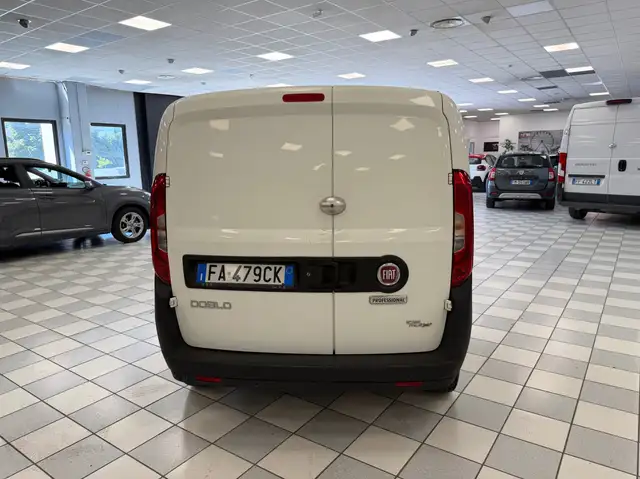 Fiat Doblo view 3