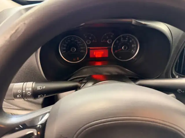 Fiat Doblo view 17