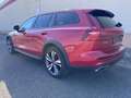 Volvo V60 Cross Country Pro AWD - harman/kardon+AHK+CAM+19"ALU+FULL-LED Rot - thumbnail 3