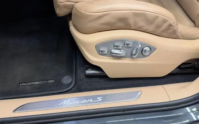 Porsche Macan view 9