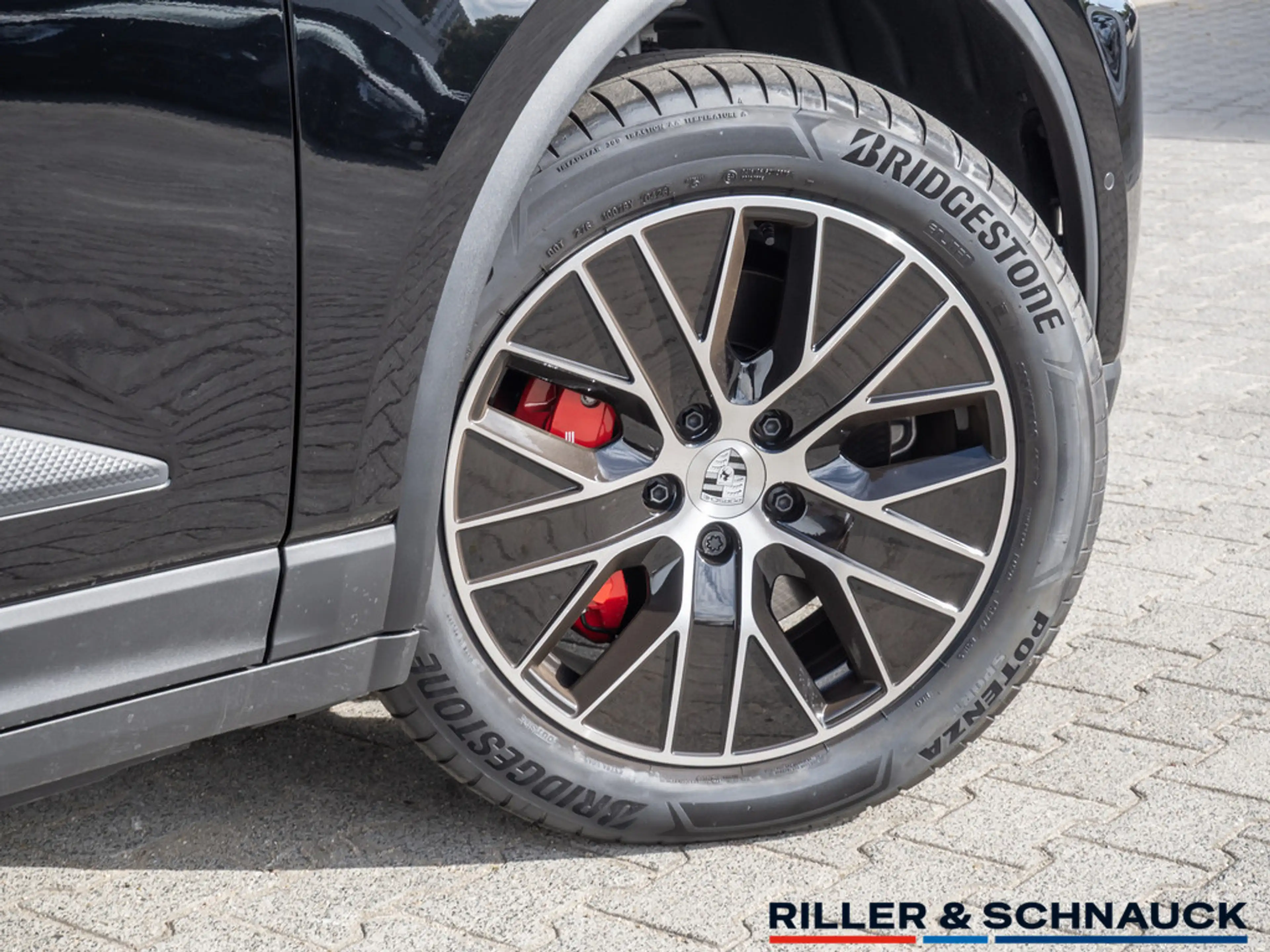 Porsche Macan 4S Electric OHNE ZULASSUNG / PANO+HUD+A — photo 5