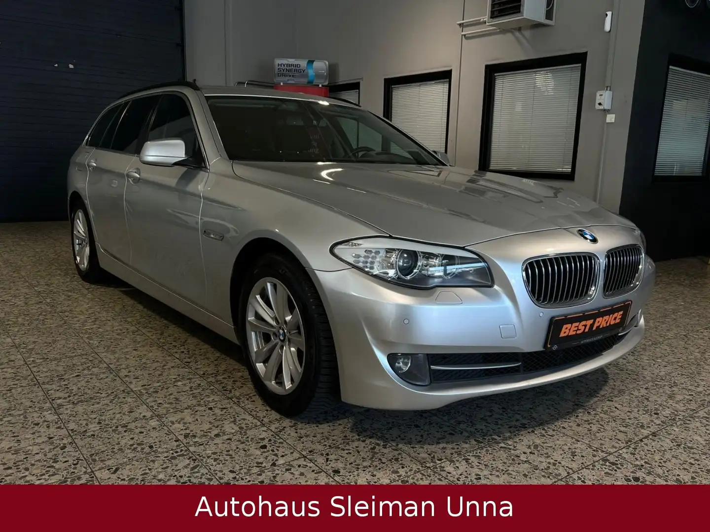 BMW 520 5 Touring 520 d/Autom./Navi/Pano/Bi-Xenon Silber - 1