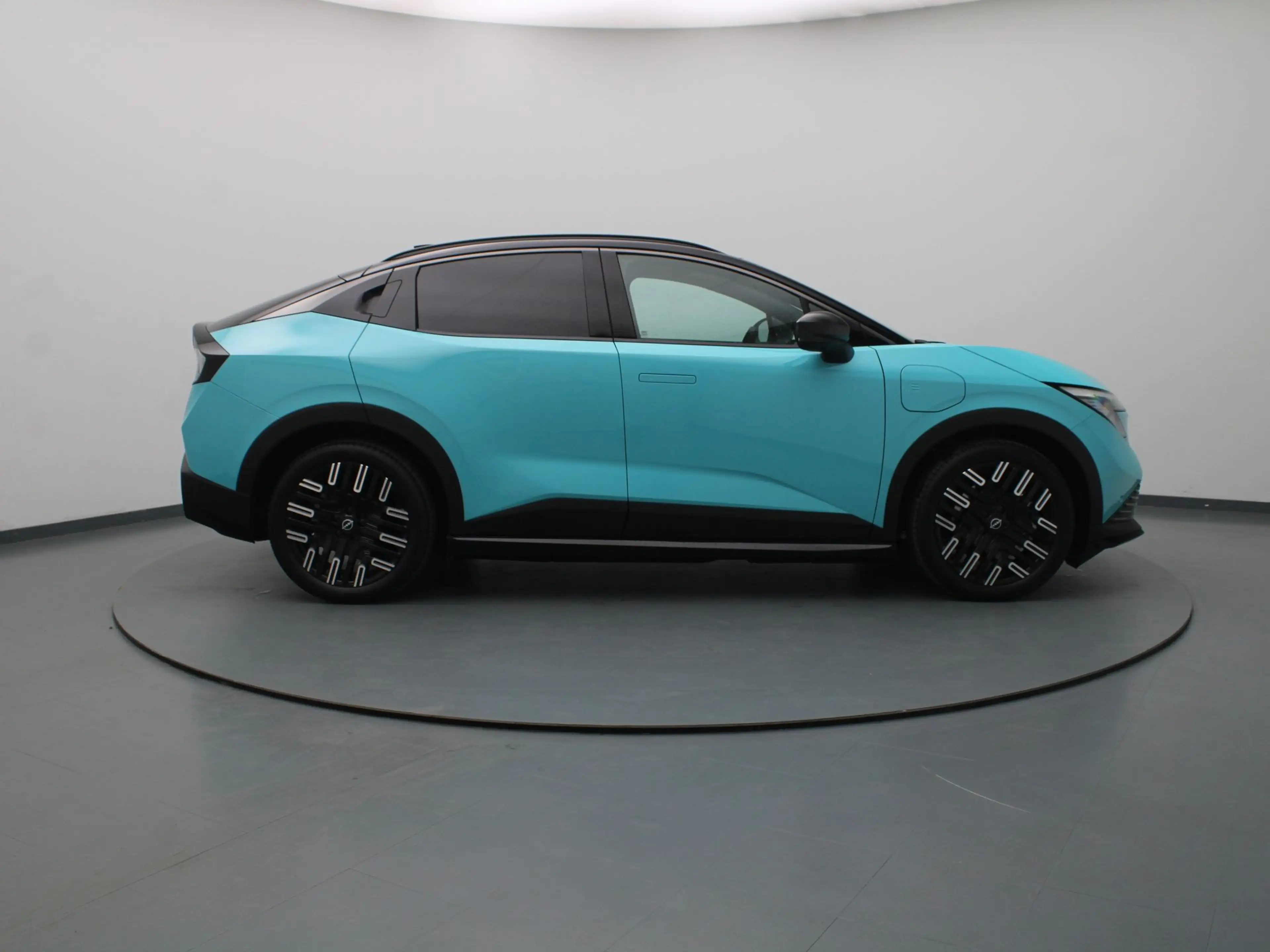Nissan Leaf Evolve 75 kWh Apple Carplay/Android Auto | Climate — photo 24
