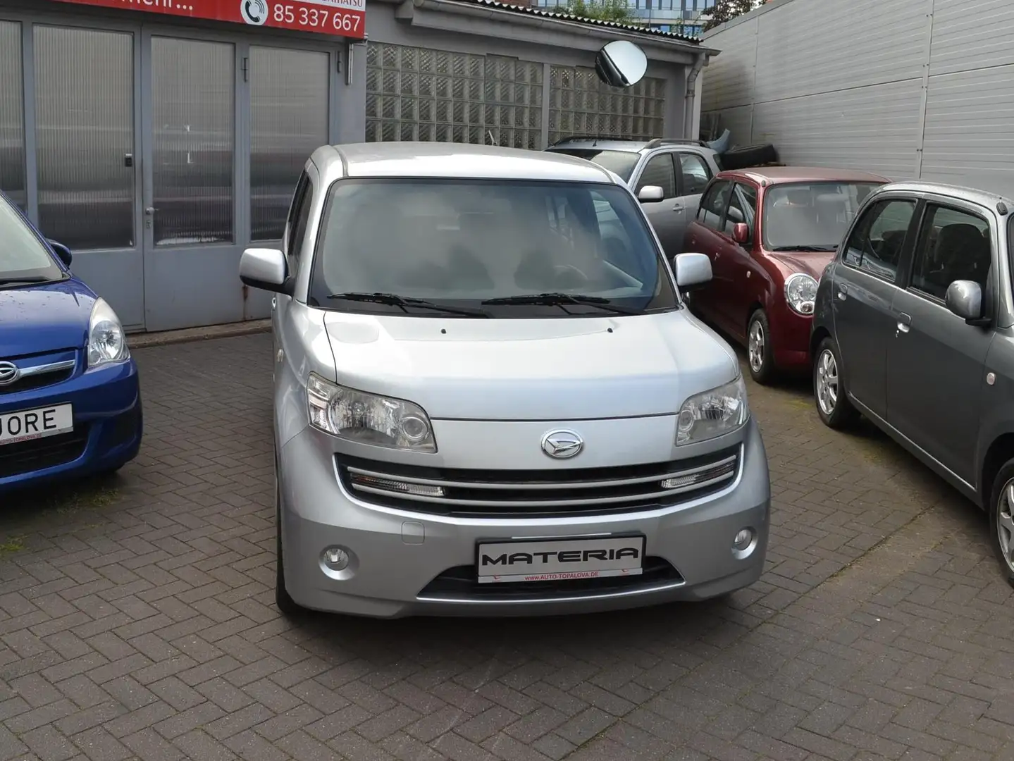 Daihatsu Materia Materia 1.5 II Hand Sehr gepflegt Allwetterreifen Silber - 1