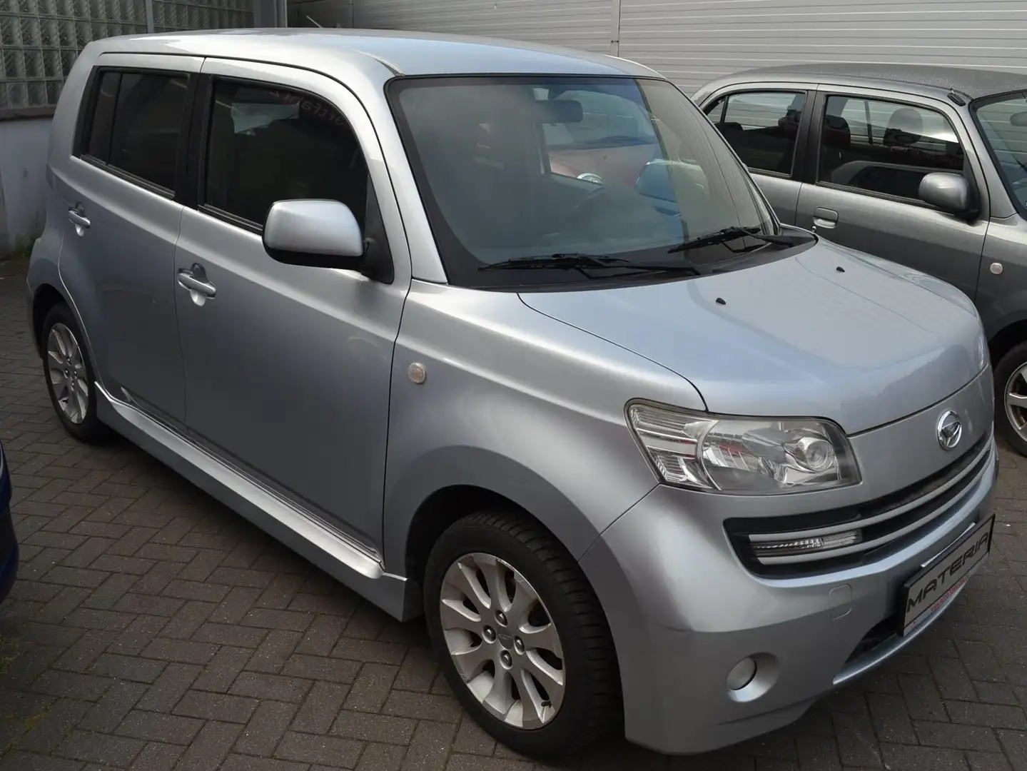 Daihatsu Materia Materia 1.5 II Hand Sehr gepflegt Allwetterreifen Silber - 2