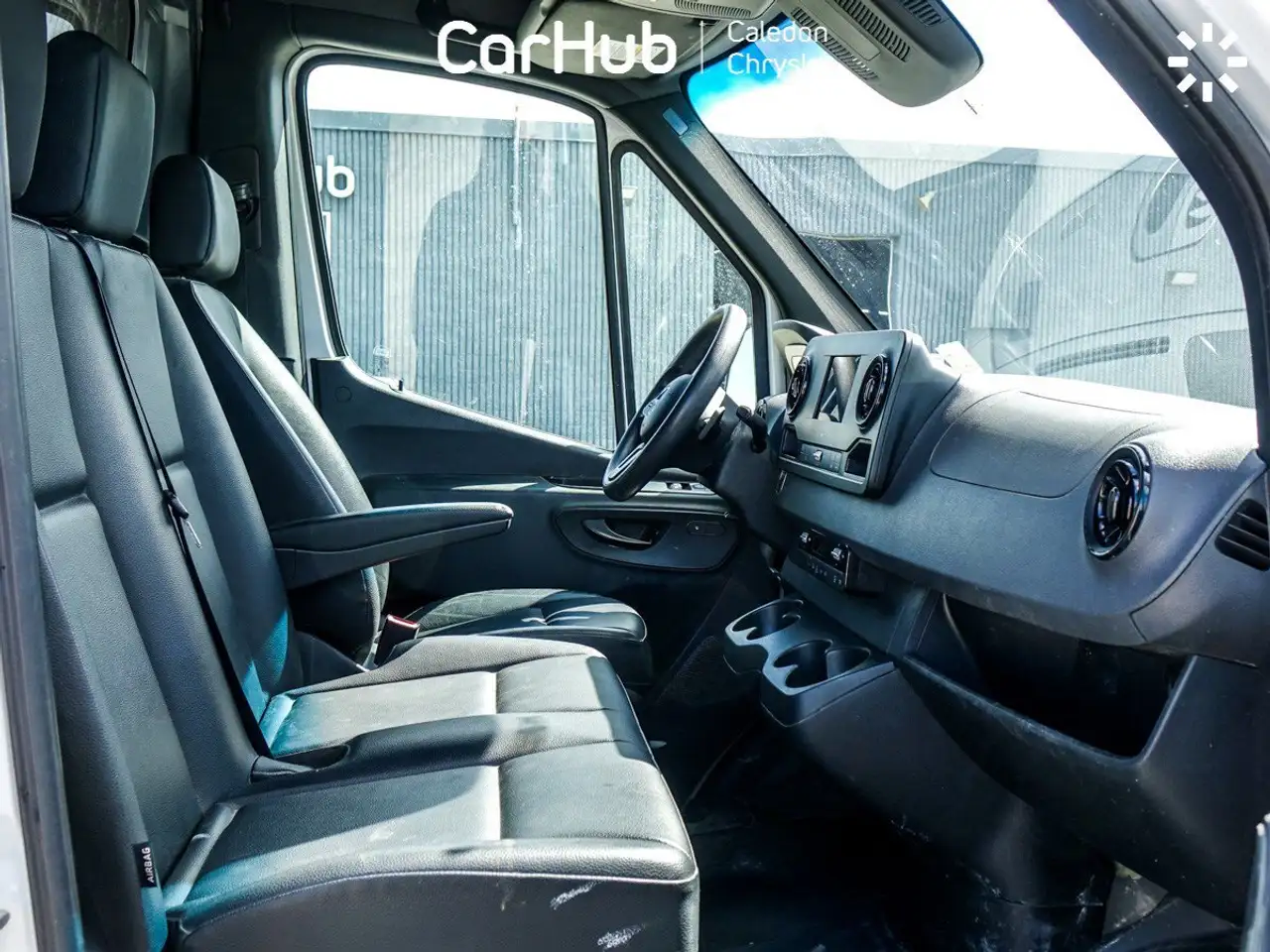 Mercedes-Benz Sprinter photo Mercedes-Benz Sprinter