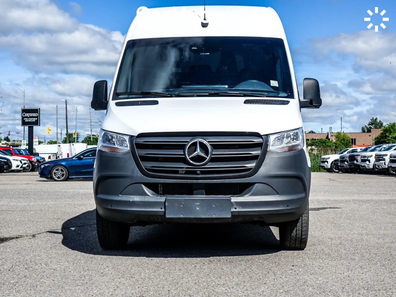 Mercedes-Benz Sprinter photo Mercedes-Benz Sprinter