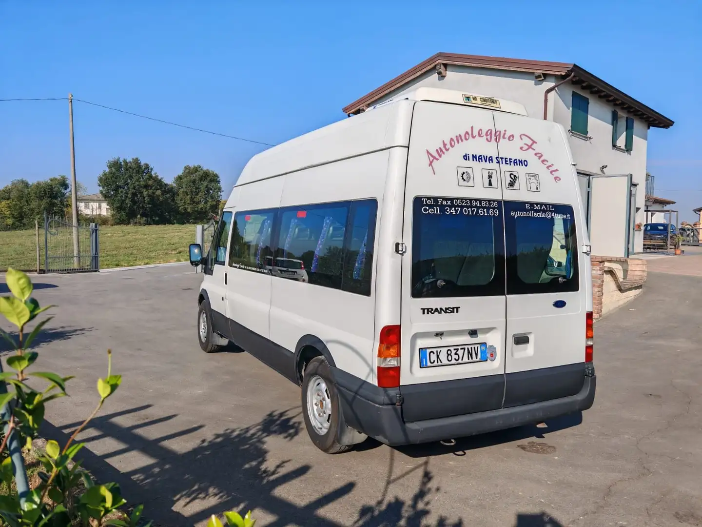 Ford Transit Bus 14 posti Bianco - 2