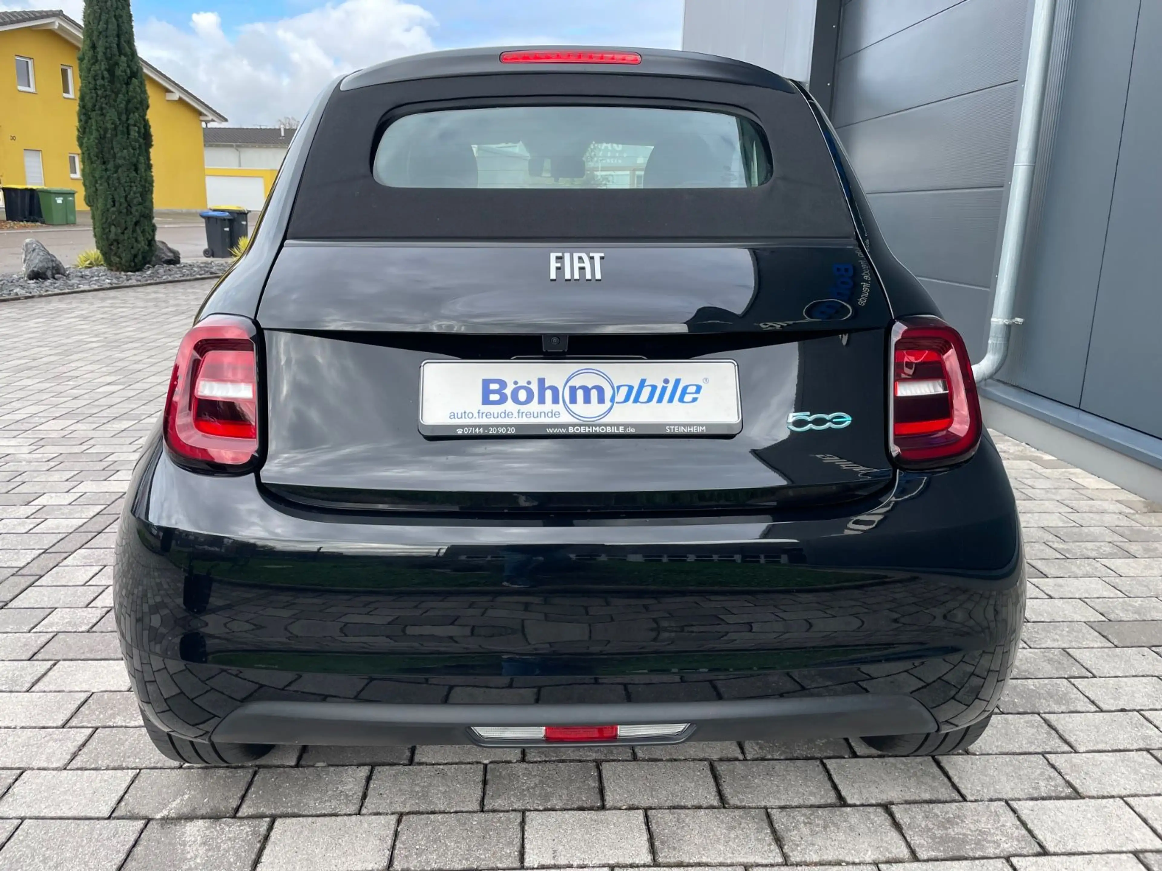 Fiat 500e Icon Cabrio/Navi/Keyless/Winter-Paket — photo 14