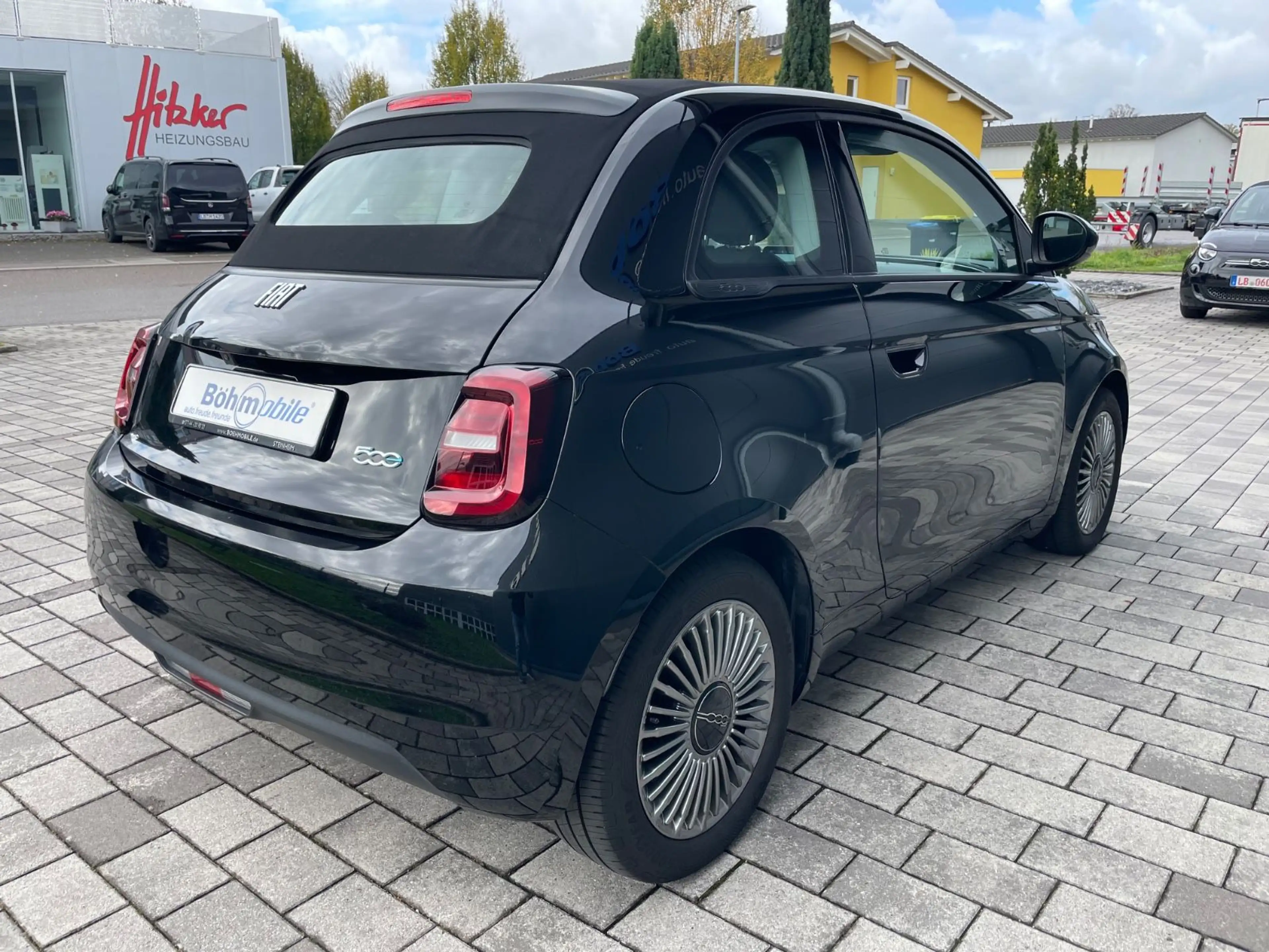 Fiat 500e Icon Cabrio/Navi/Keyless/Winter-Paket — photo 15