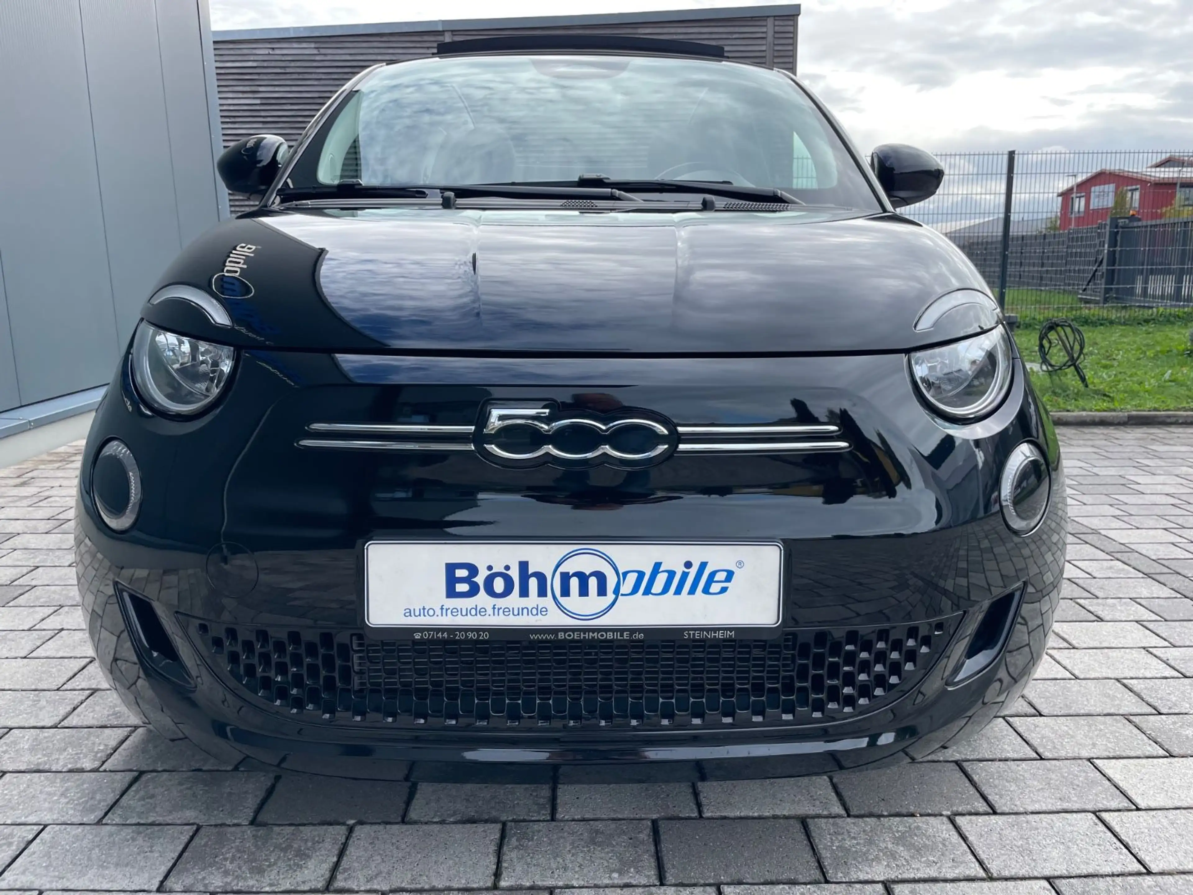 Fiat 500e Icon Cabrio/Navi/Keyless/Winter-Paket — photo 4