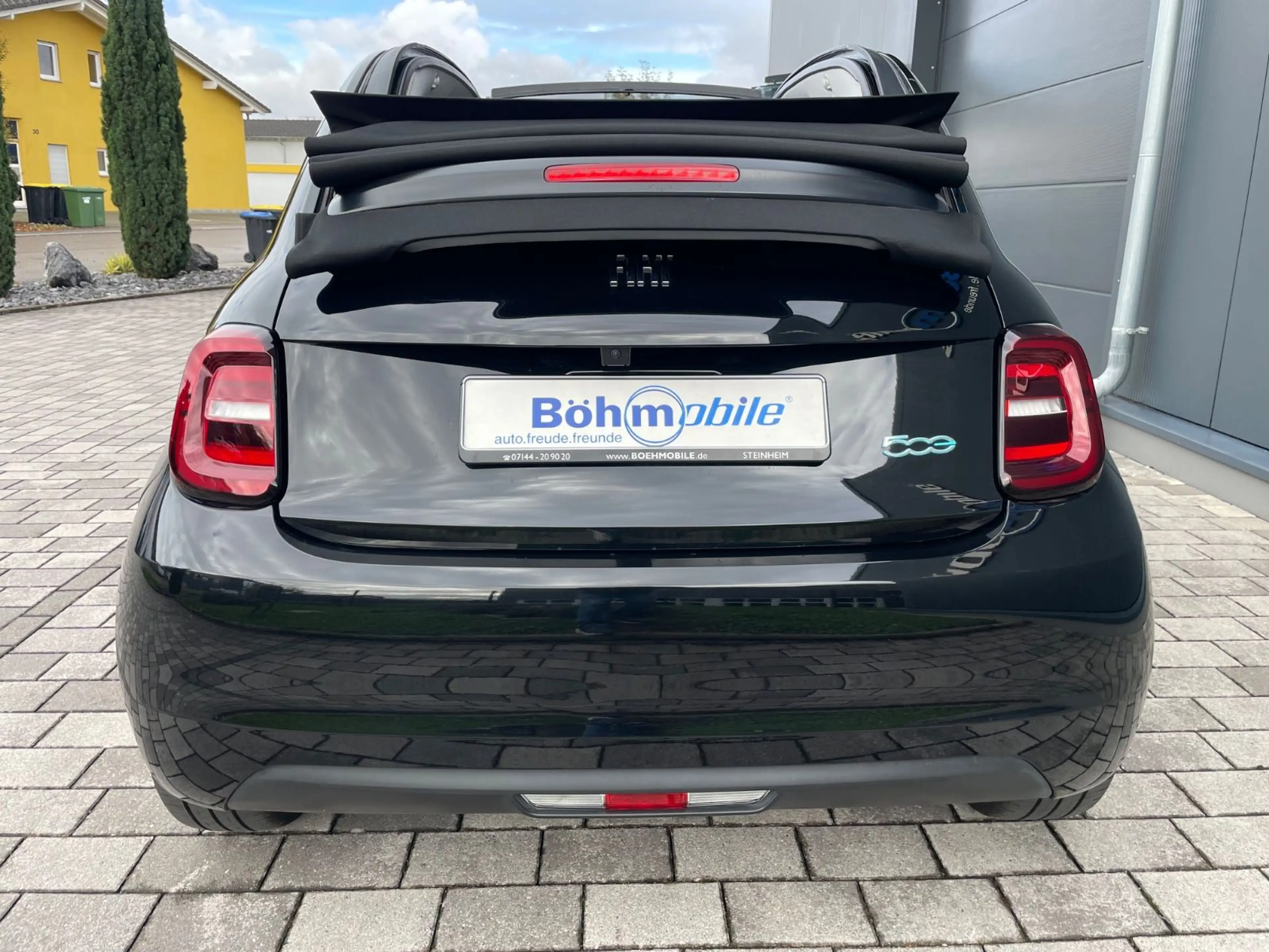 Fiat 500e Icon Cabrio/Navi/Keyless/Winter-Paket — photo 7