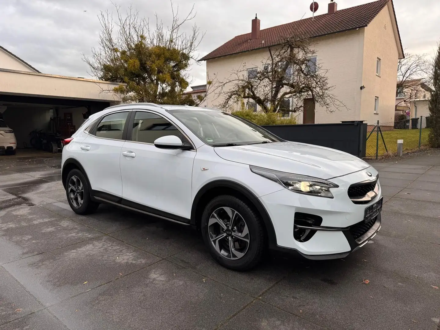 Kia XCeed Edition 7*TEMPO/CAM/LED/APPLECAR* Weiß - 2