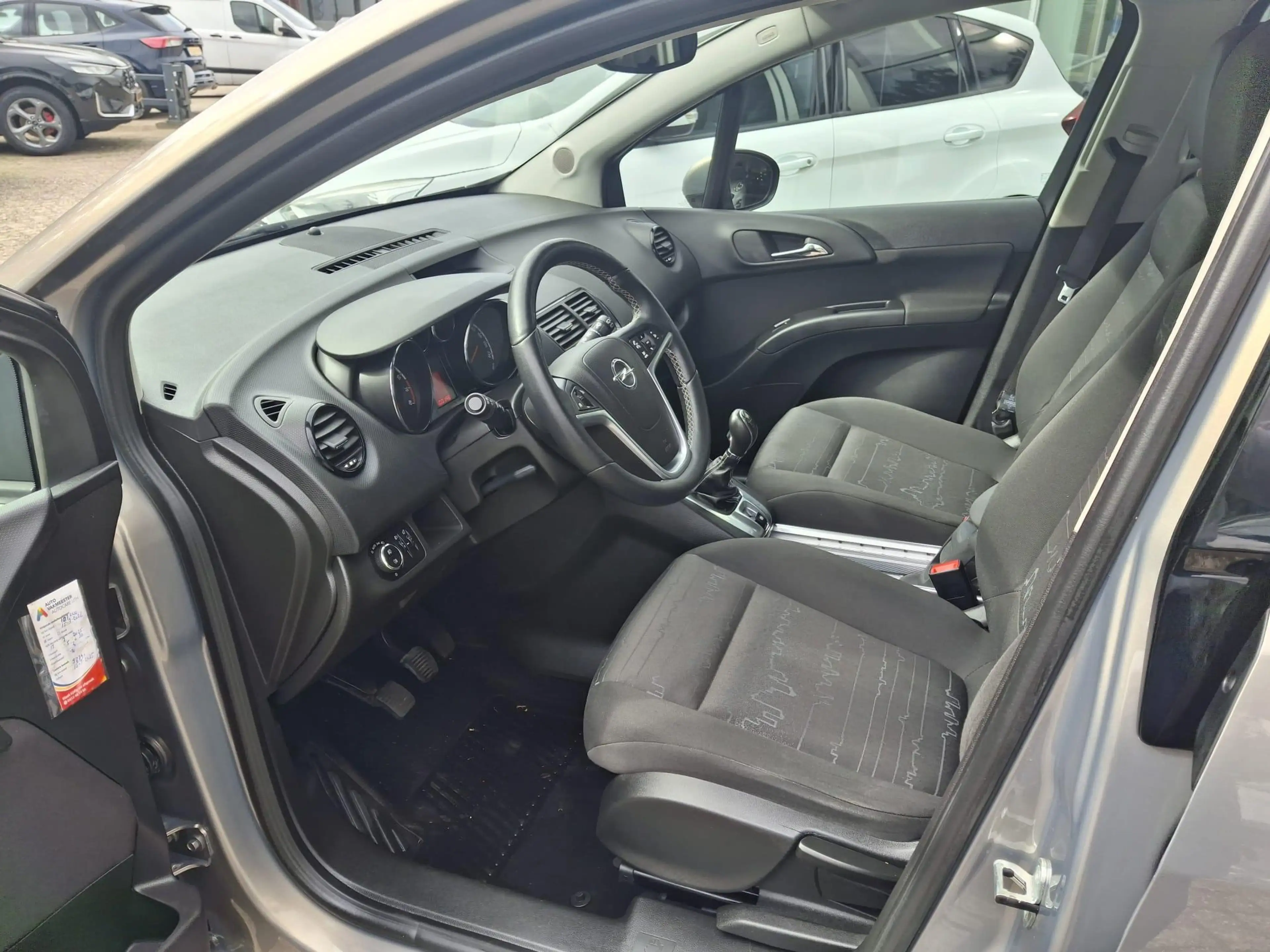 Opel Meriva 1.4 Berlin — photo 9