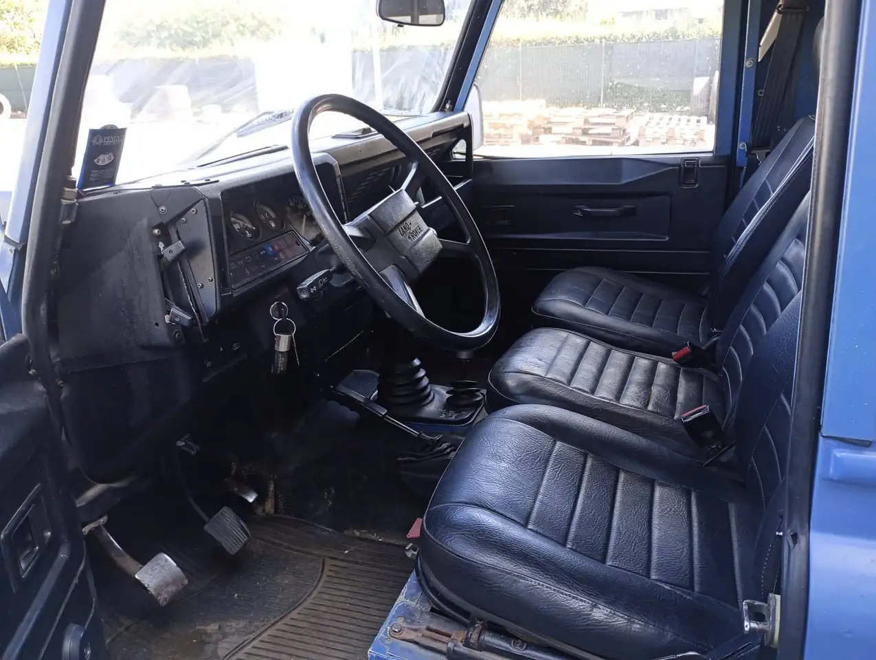 Land Rover Defender 90 2.5 td County SW, foto 7