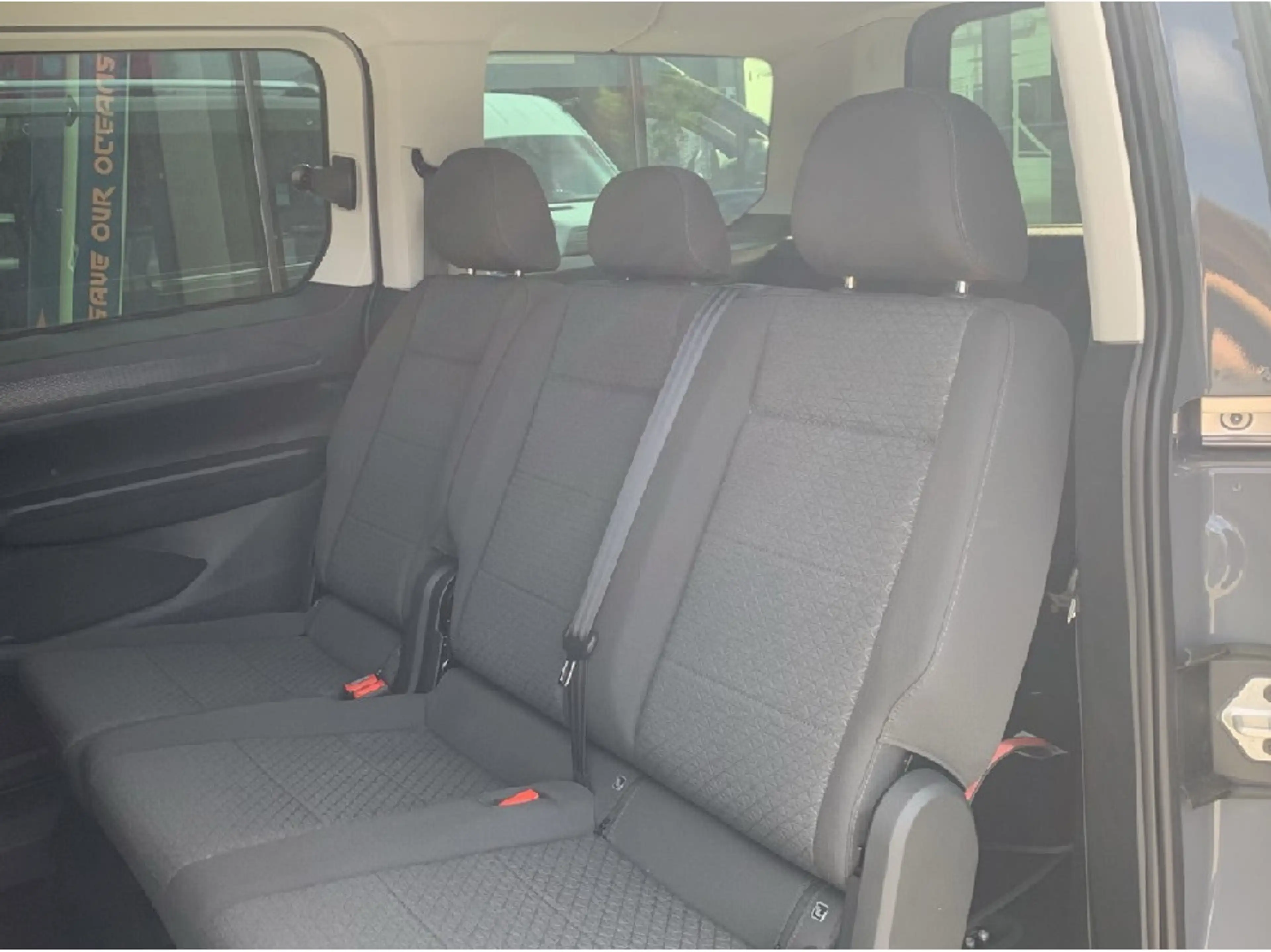 Ford Tourneo Connect 1.5 EcoBoost PHEV Grand Titanium — photo 11