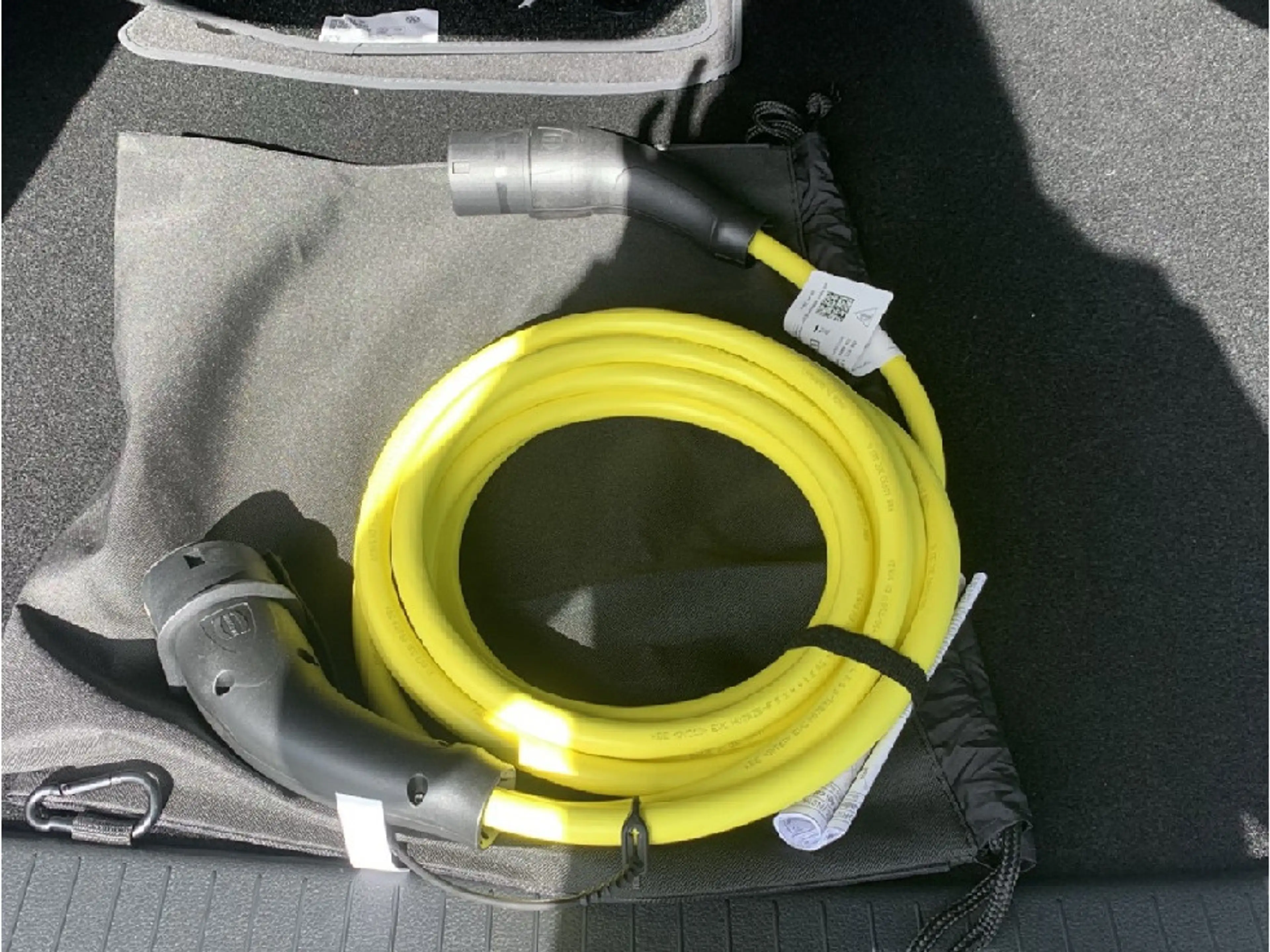 Ford Tourneo Connect 1.5 EcoBoost PHEV Grand Titanium — photo 14
