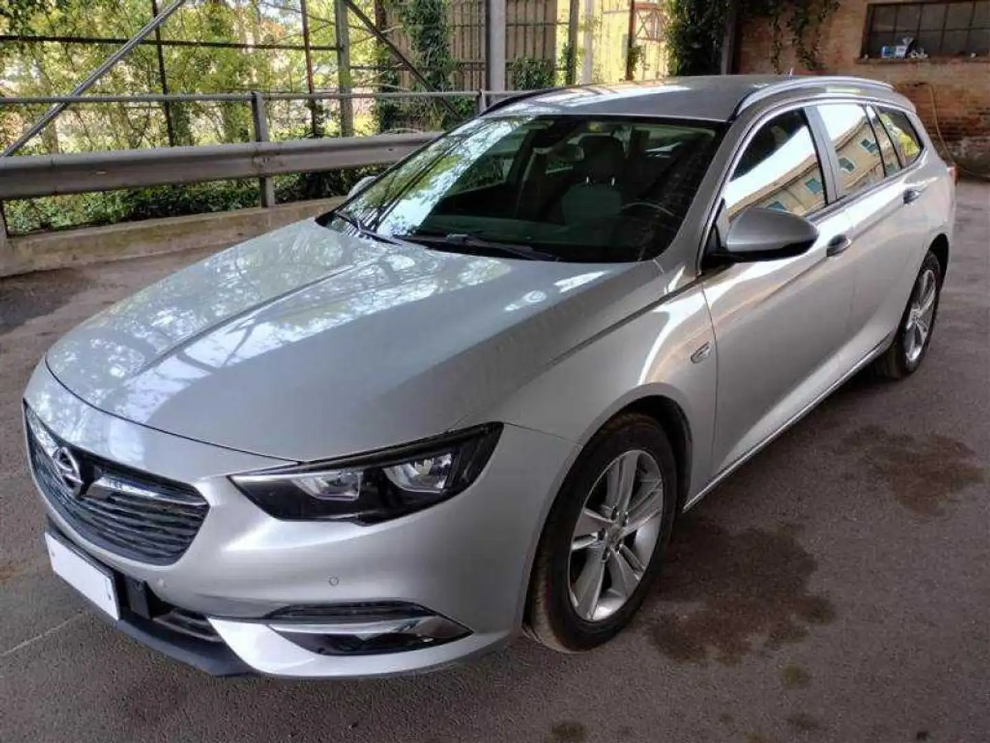 Opel Insignia 2.0 CDTI S&S aut. Country Tourer Argento - 1