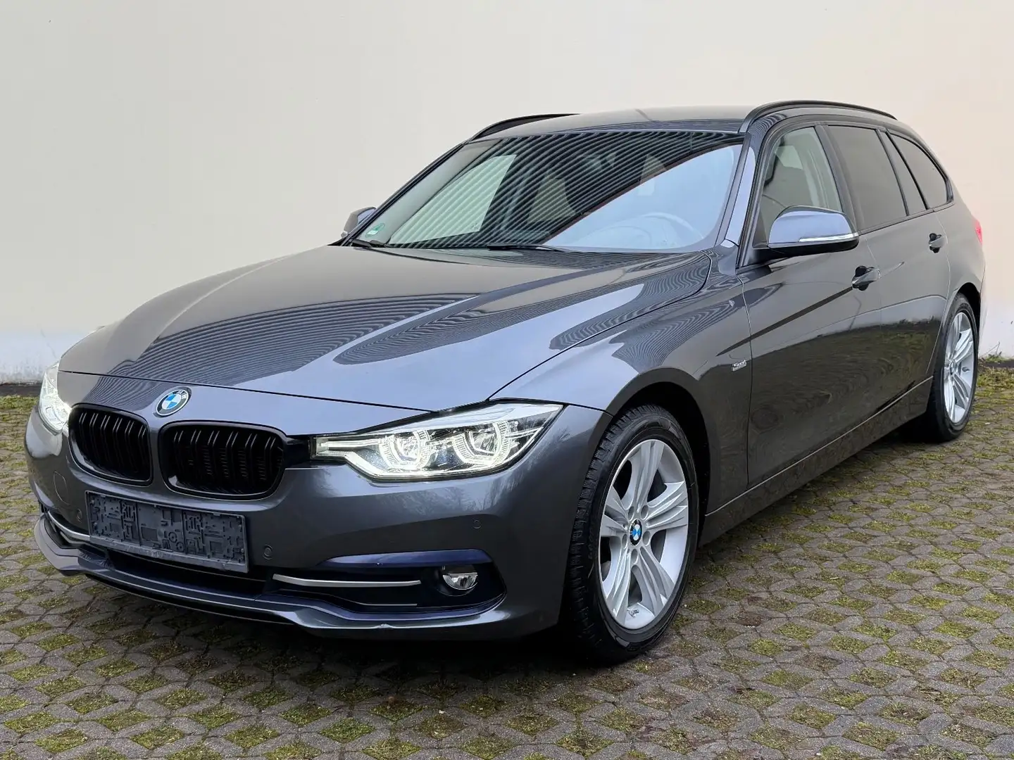 BMW 320 d Sport Line | AHK | Kamera | - 1