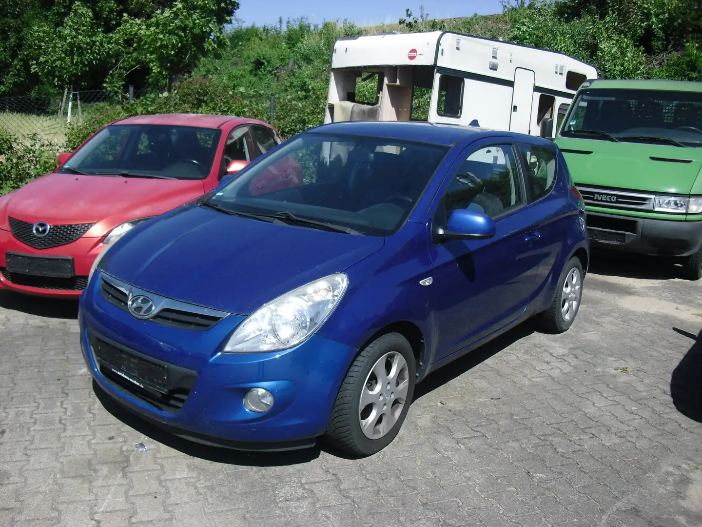 Hyundai i20 1.4 Automatik Style Blau - 1