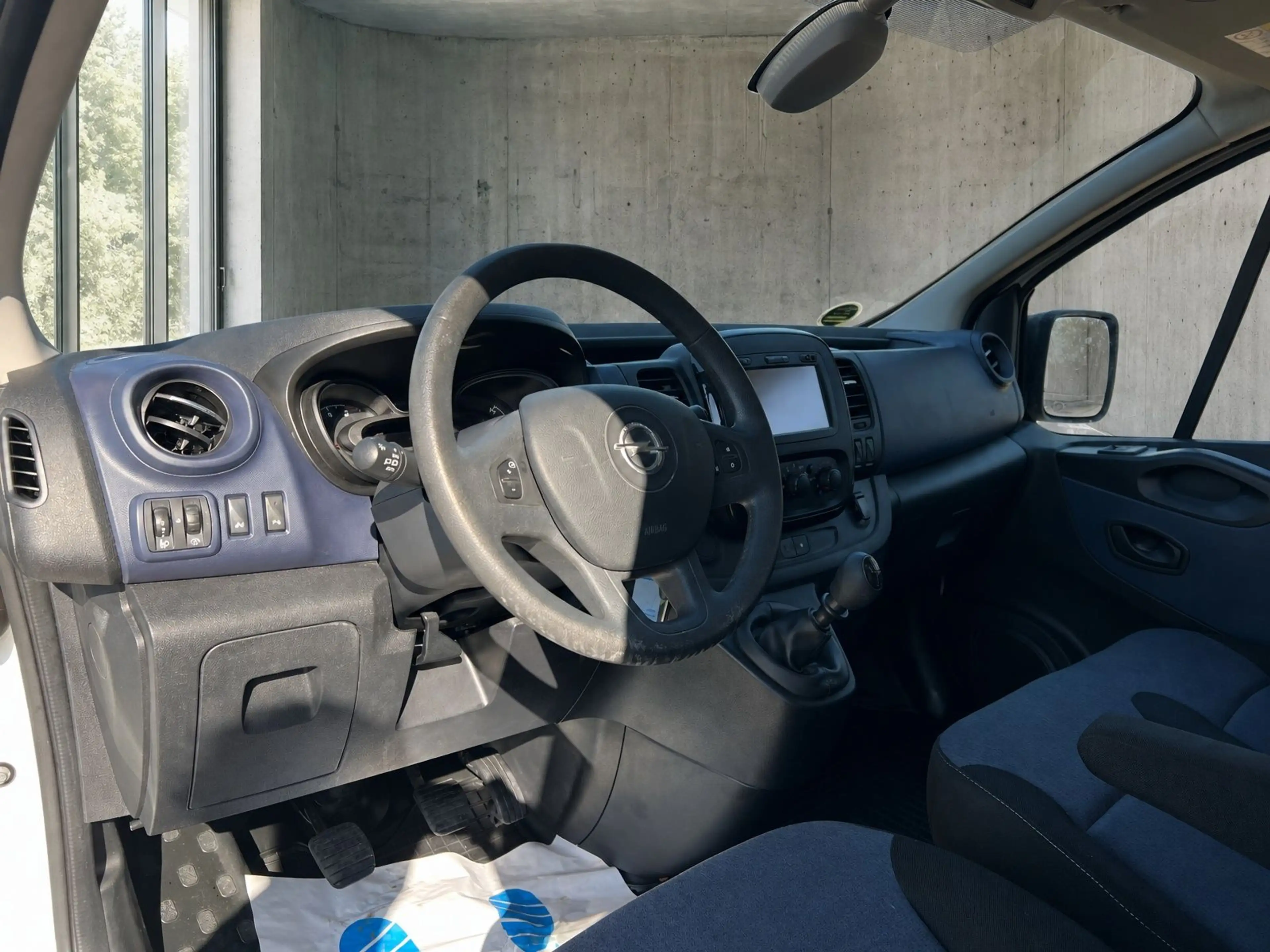 Opel Vivaro Kasten L1H1 2,9t *1.Hand*Navi*PDC*Tempomat*Klima — photo 10