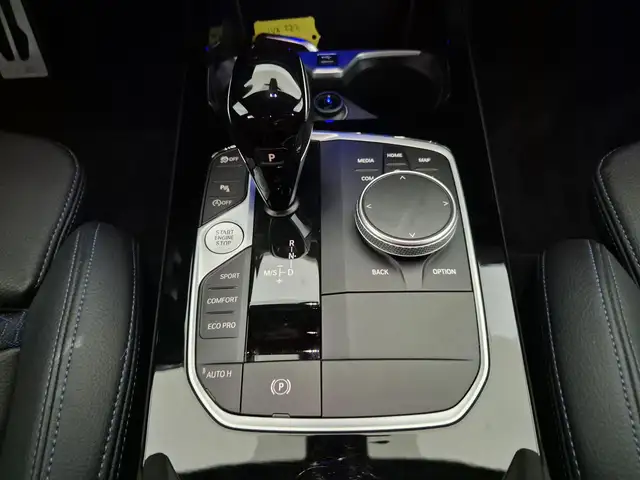 BMW 1 Series view 12