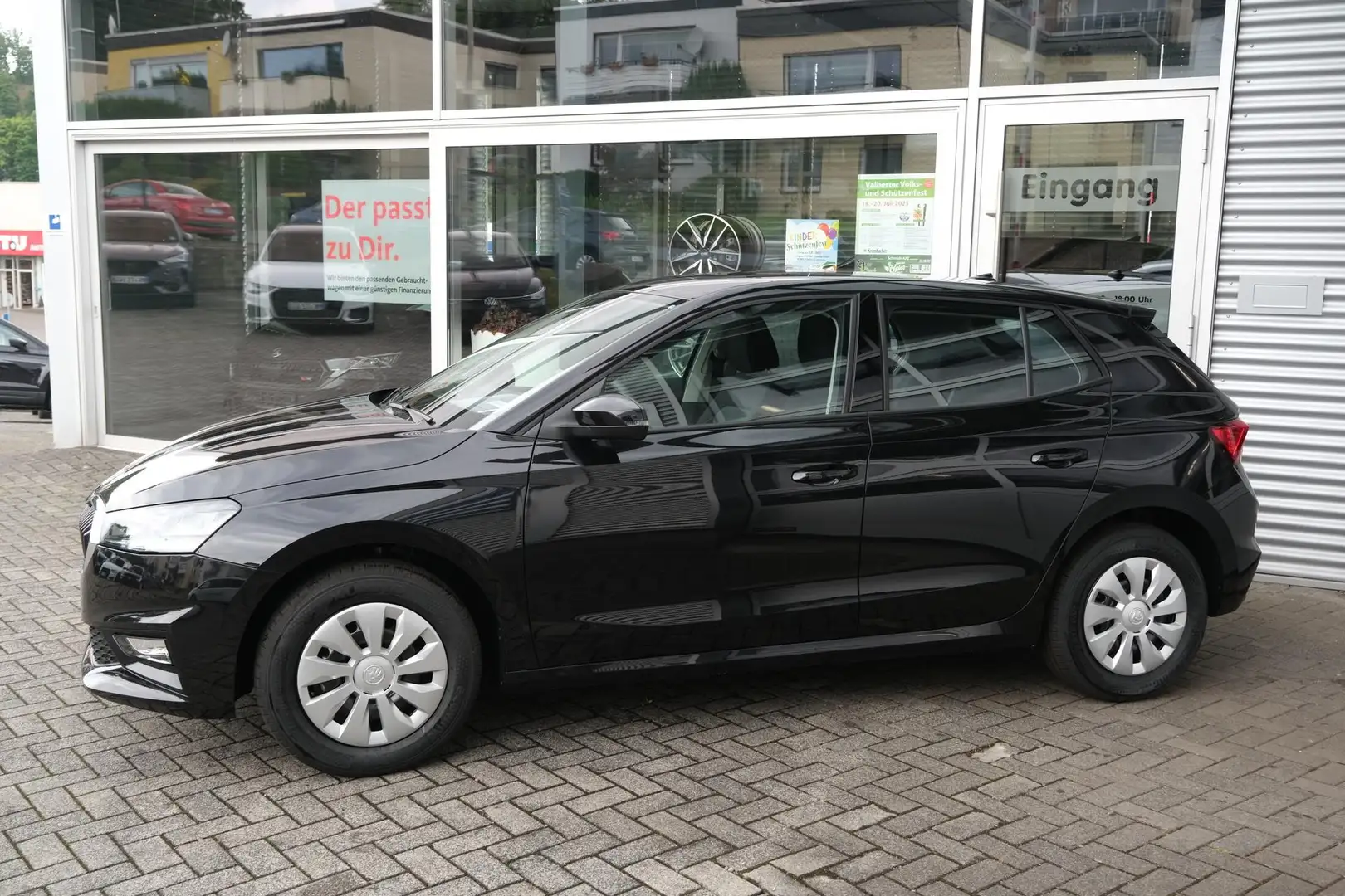 Skoda Fabia Selection 1.0 TSI LED Sitzheizung Tempomat Einp... Schwarz - 2