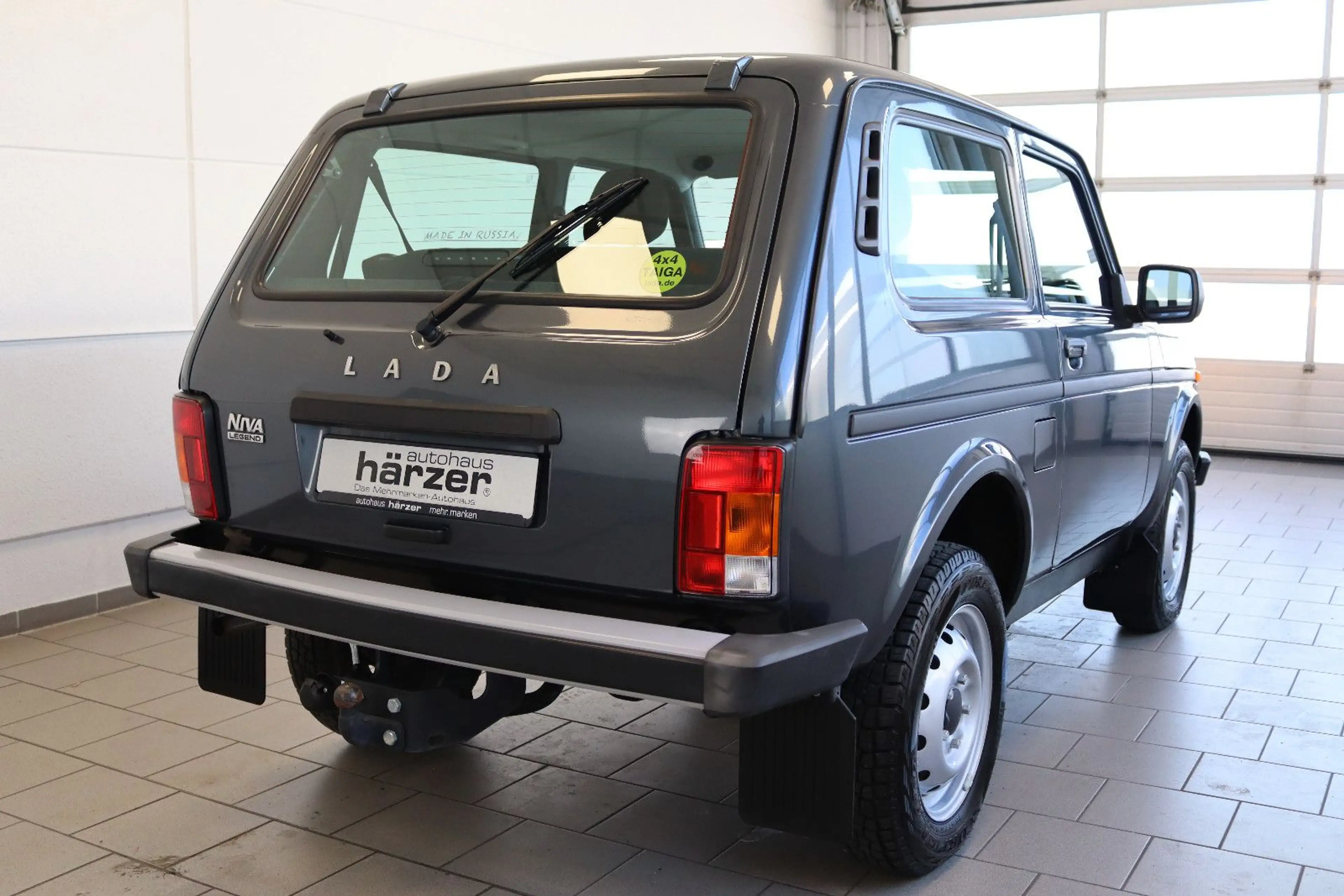 Lada Niva Legend 4x4 *AHK*el.Fensterheber*Radio* — photo 4