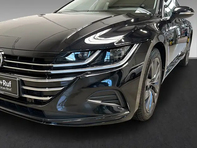 Volkswagen Arteon view 3