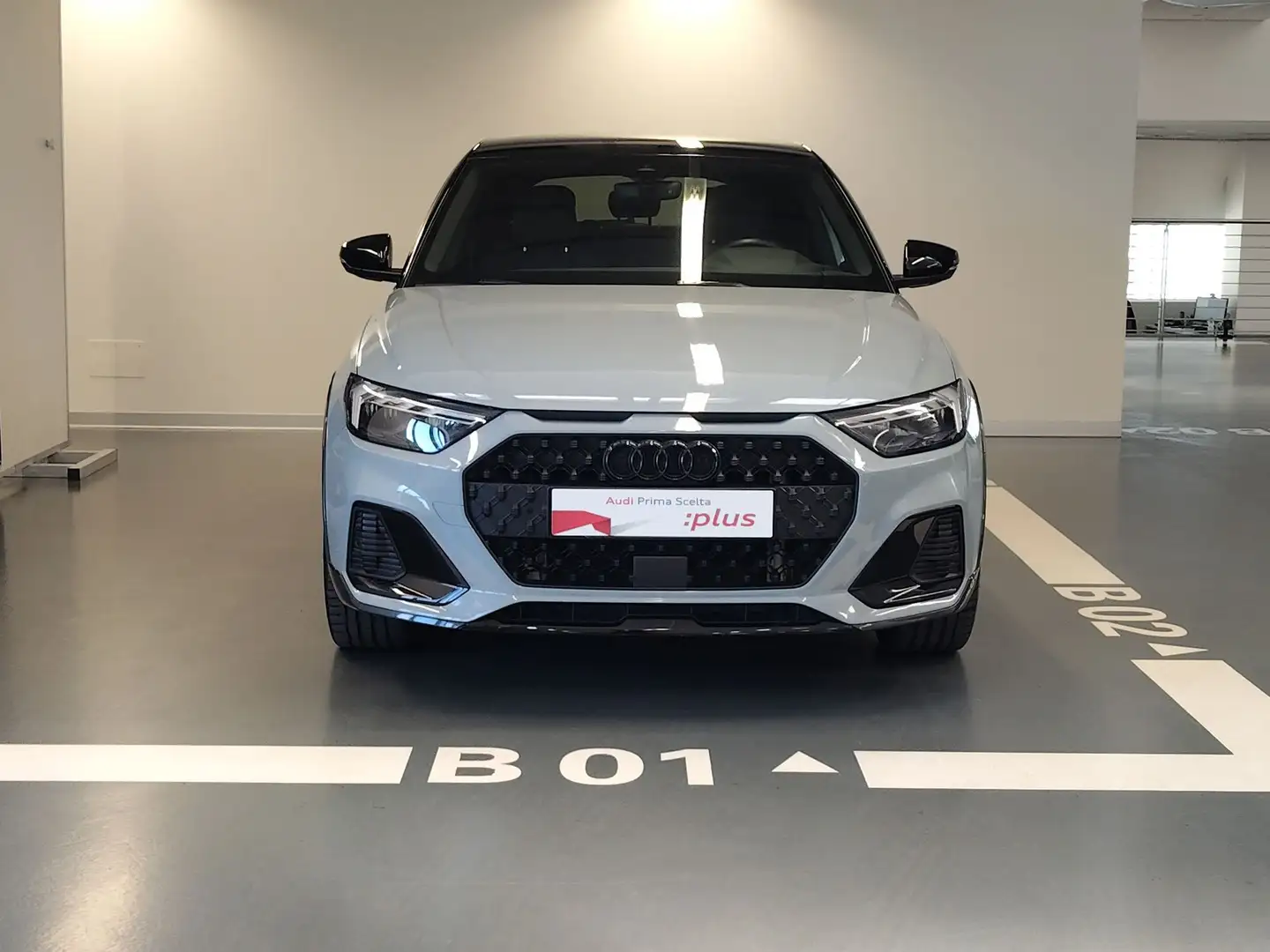 Audi A1 citycarver 30 TFSI S tronic Identity Contrast Grigio - 2