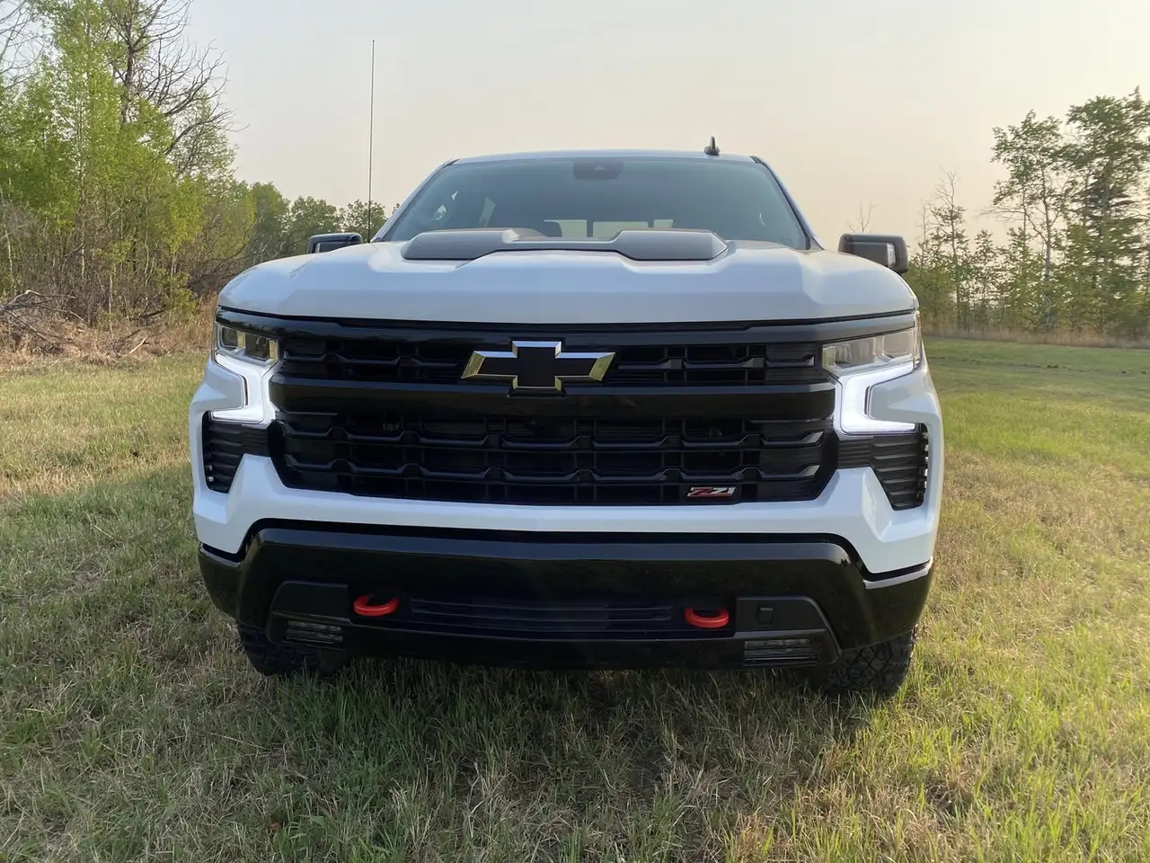 Chevrolet Silverado 1500 снимка Chevrolet Silverado 1500