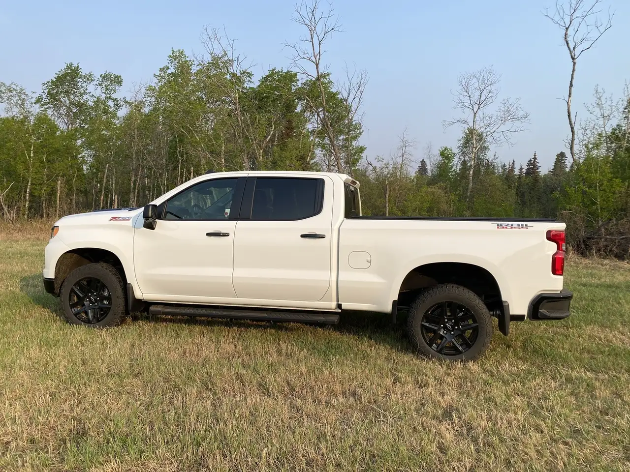 Chevrolet Silverado 1500 снимка Chevrolet Silverado 1500