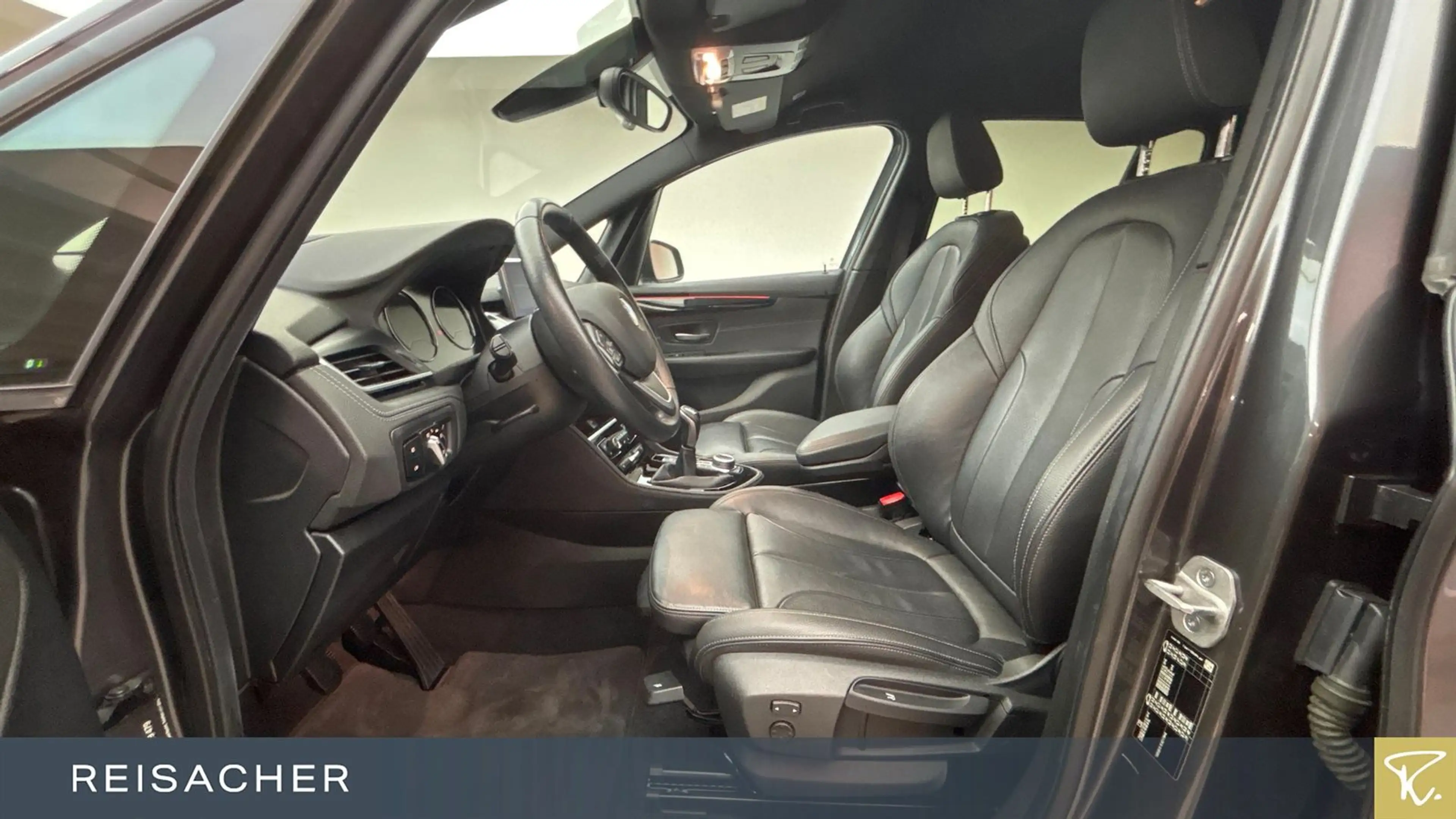BMW 218 I Gran Tourer Sport-Line,AHK,HUD,3.Sitzreihe, — photo 4
