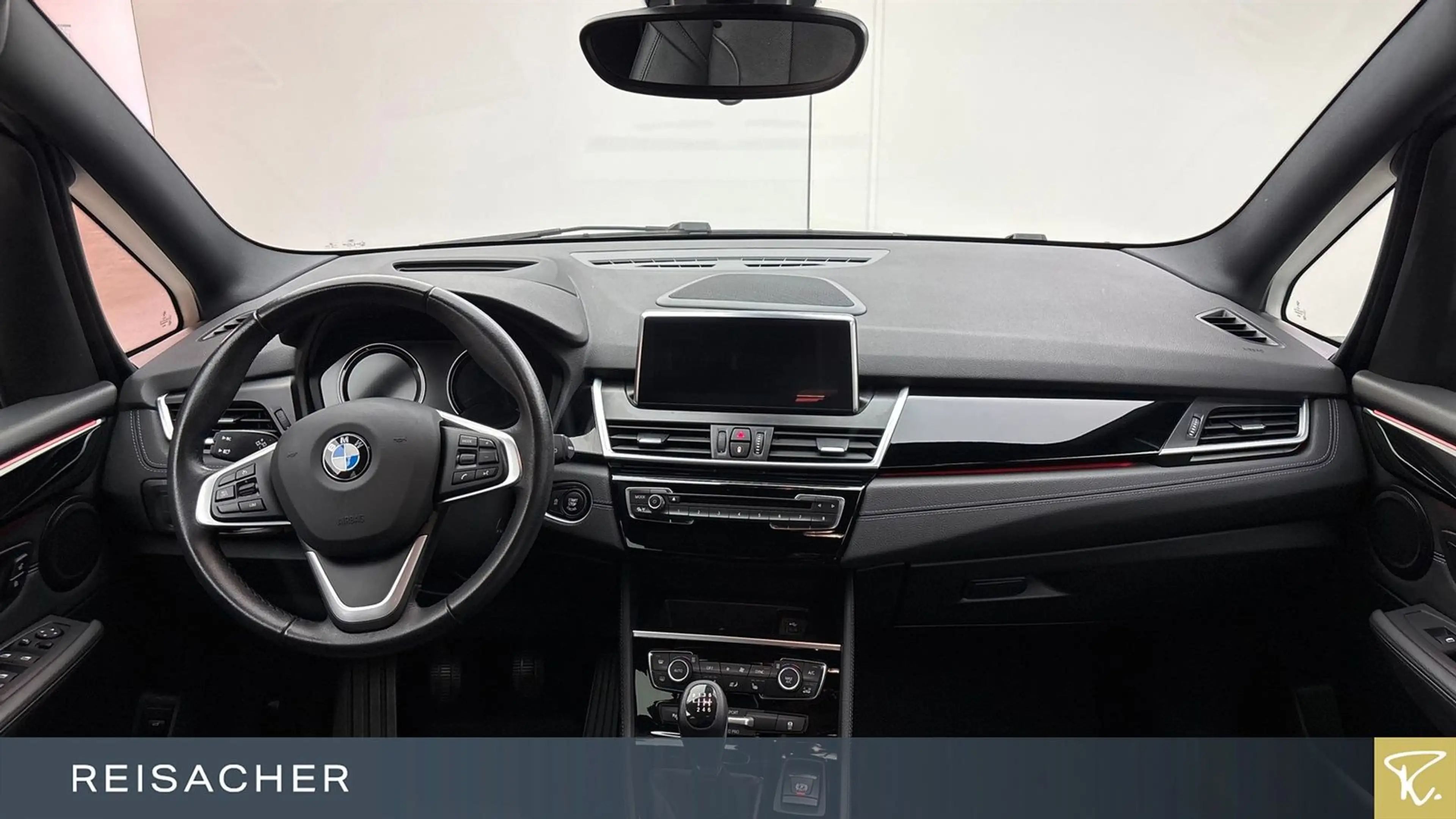 BMW 218 I Gran Tourer Sport-Line,AHK,HUD,3.Sitzreihe, — photo 6