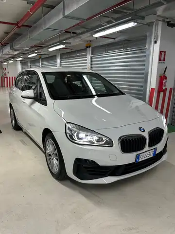 BMW 218 Serie 2 218d Active Tourer Luxury automatica