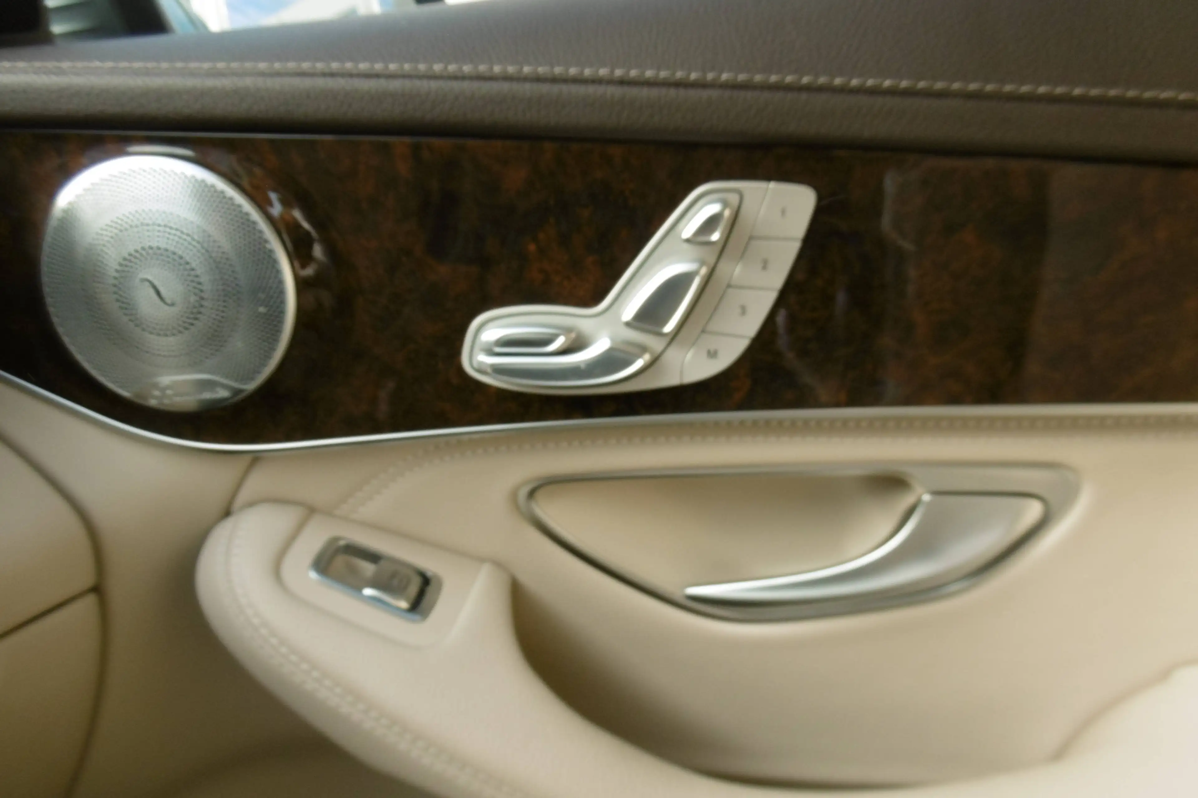 Mercedes-Benz GLC 250 GLC Coupé 250 d 4-Matic — photo 15
