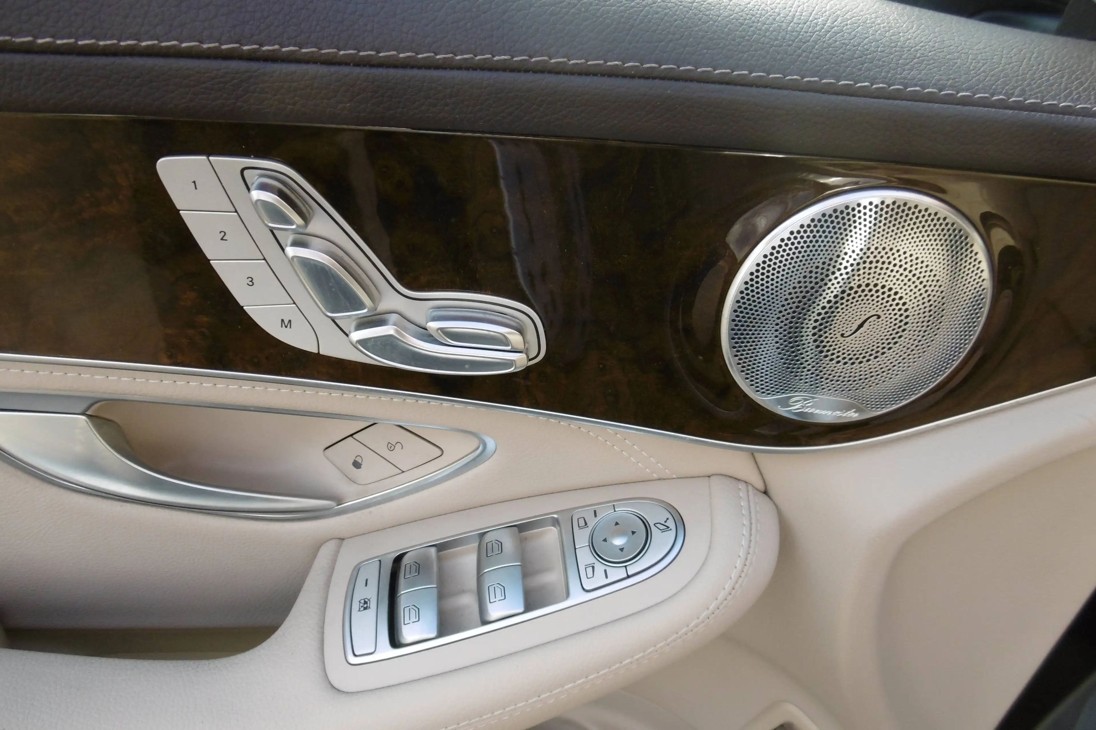 Mercedes-Benz GLC 250 GLC Coupé 250 d 4-Matic — photo 14