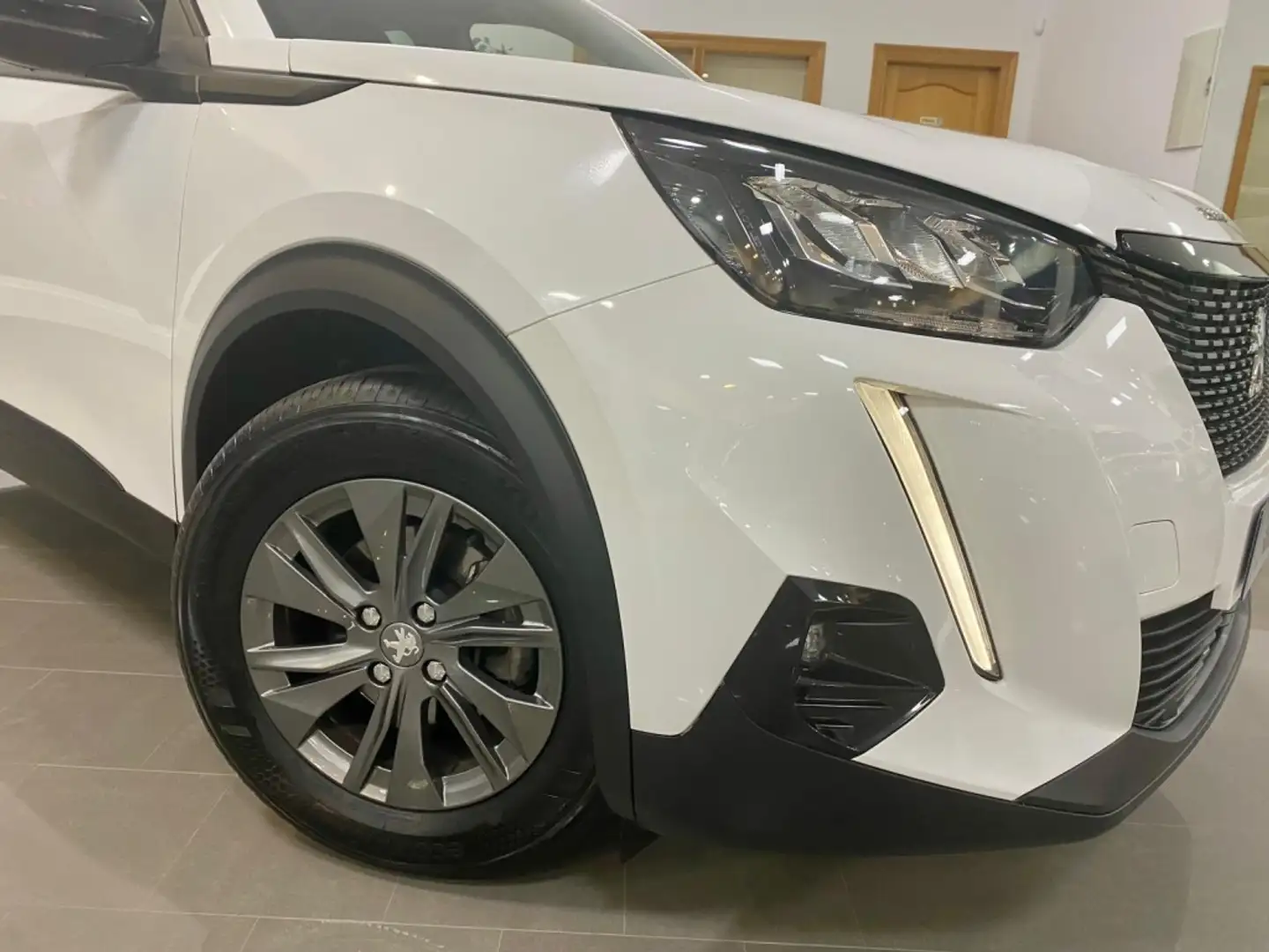Peugeot 2008 1.5BlueHDi S&S Active Pack 110 Blanco - 2