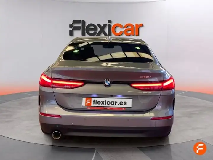 BMW Serie 2 2021, foto 7