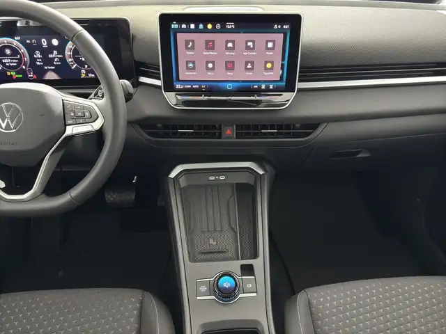 Volkswagen T-Roc view 10