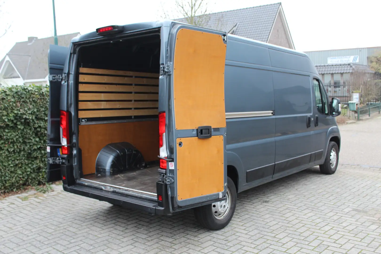 Opel Movano 2.2D 120PK Euro6 L3H2 3.3t ✓ 11-2023 ✓ Apple carpl Grijs - 2