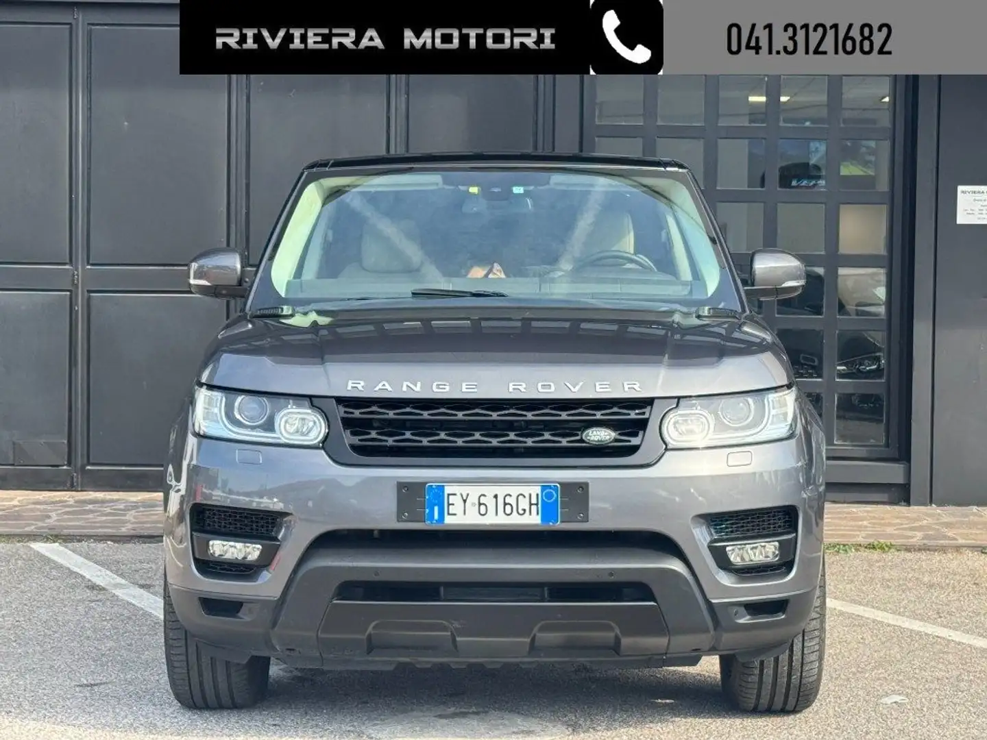 Land Rover Range Rover Sport 3.0 TDV6 HSE Dynamic Šedá - 2