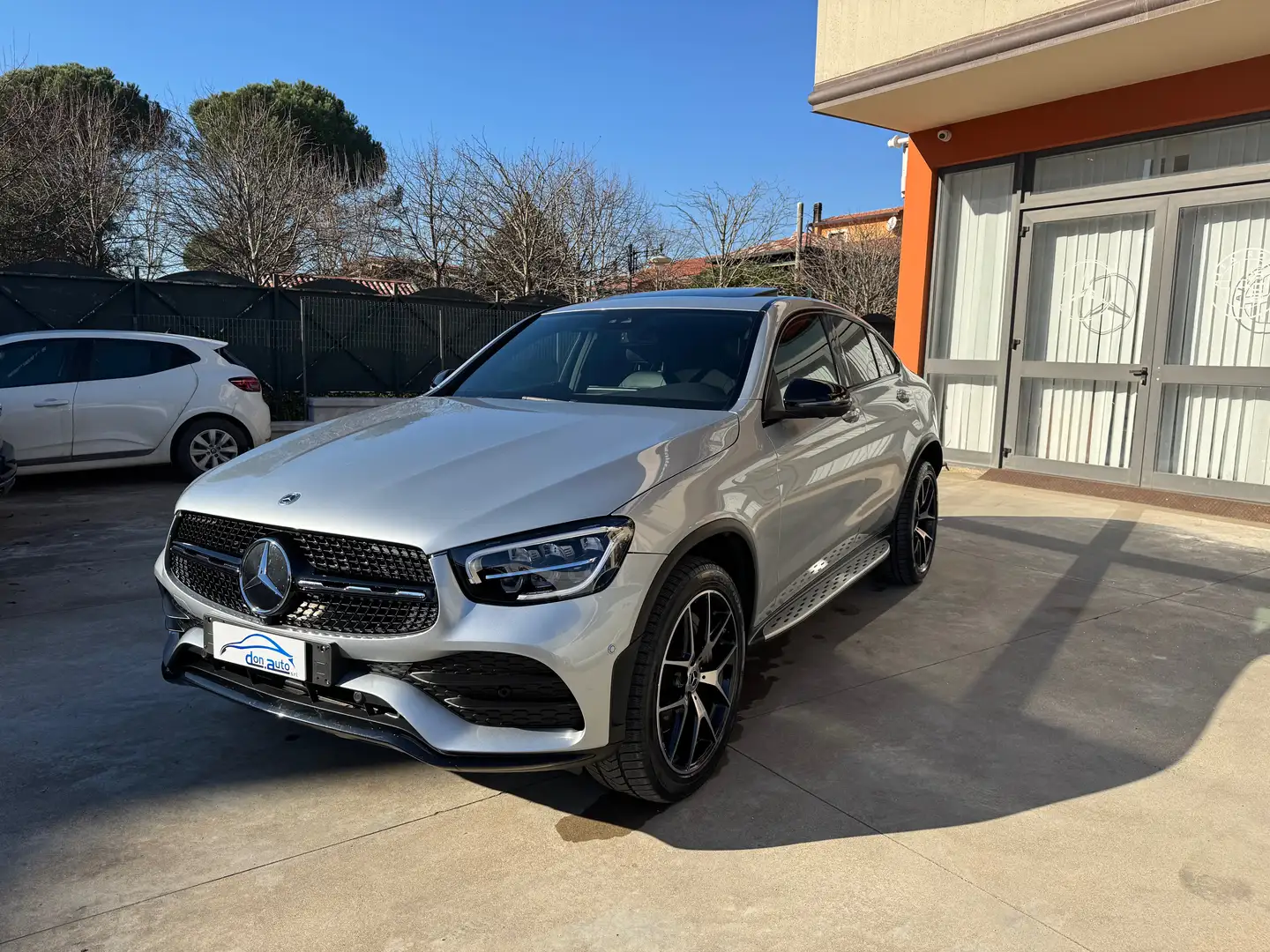 Mercedes-Benz GLC 300 de phev (eq-power) Premium Plus 4matic auto Silber - 2