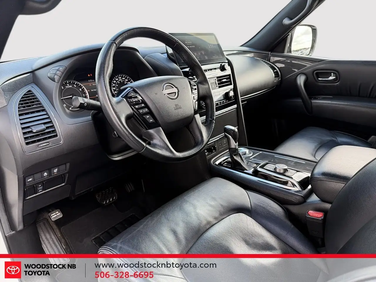 Nissan Armada снимка Nissan Armada