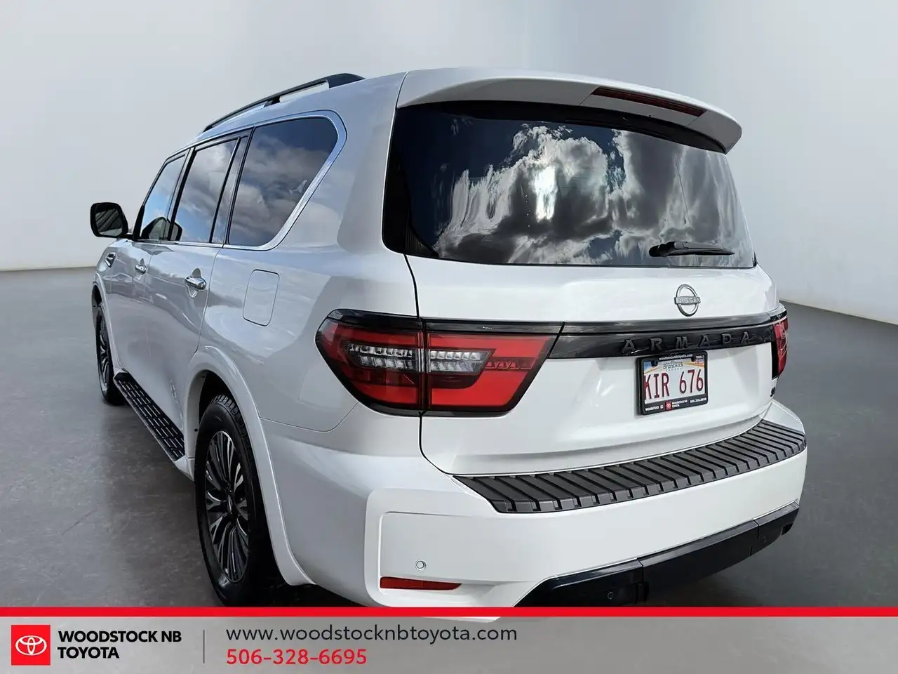 Nissan Armada снимка Nissan Armada