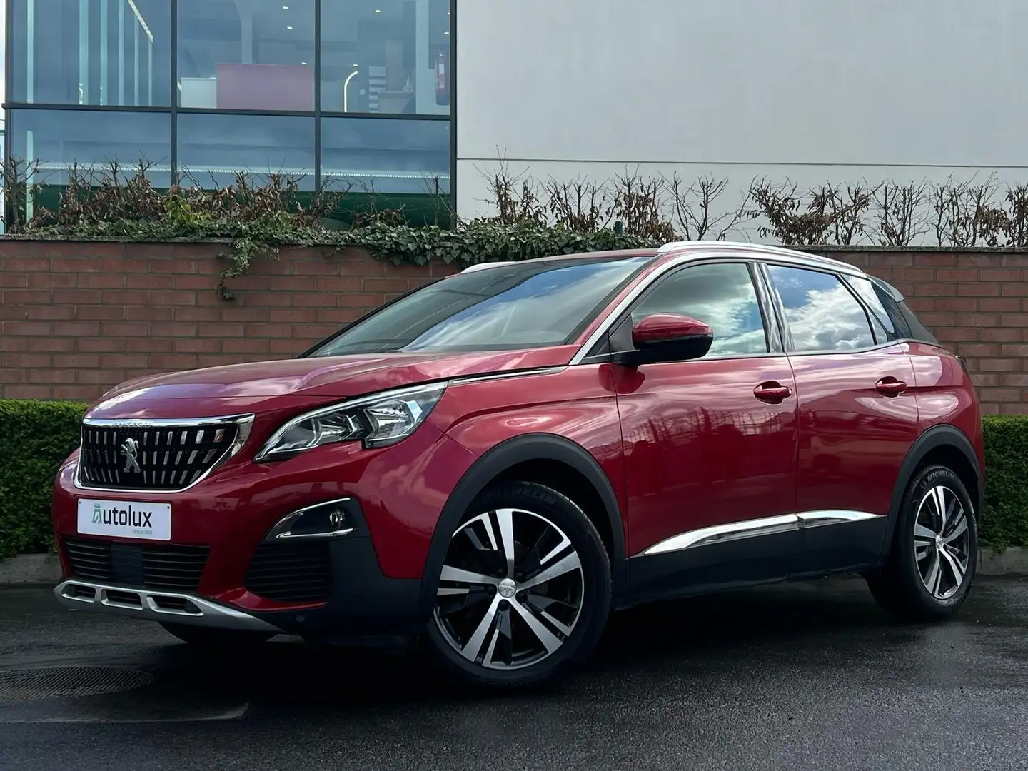 Peugeot 3008 1.6 BlueHDi - 111.000 KM Rouge - 1