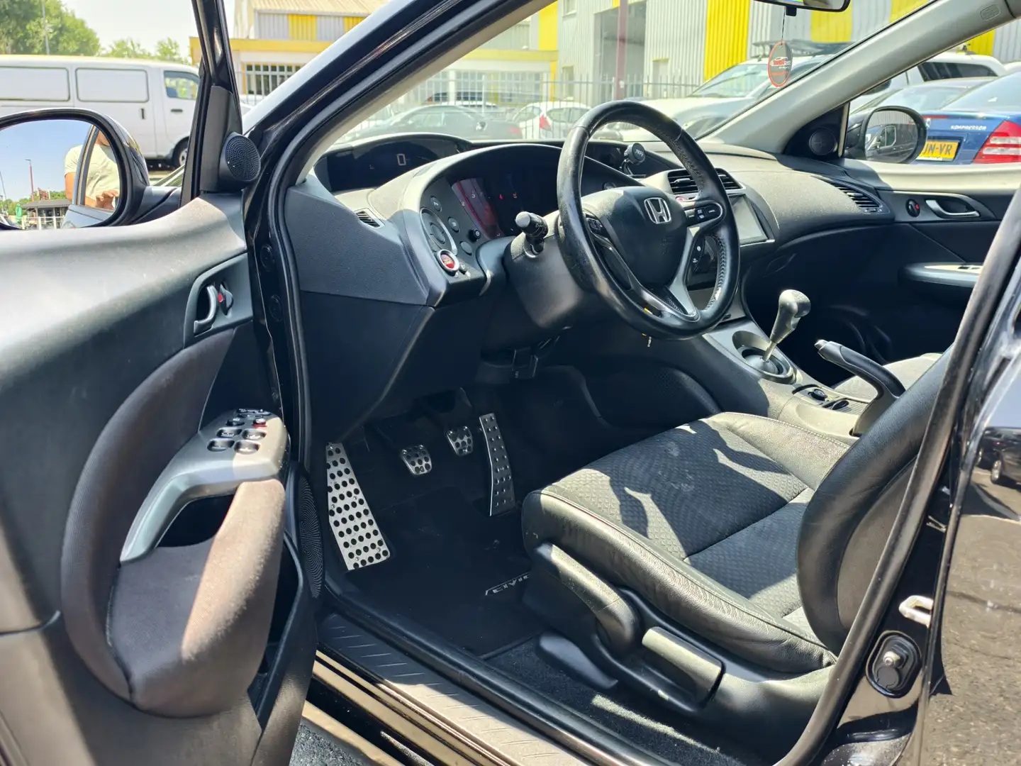 Honda Civic 2.2 CTDi Silverstone / AIRCO / NAVI / SP VLG / Negro - 2