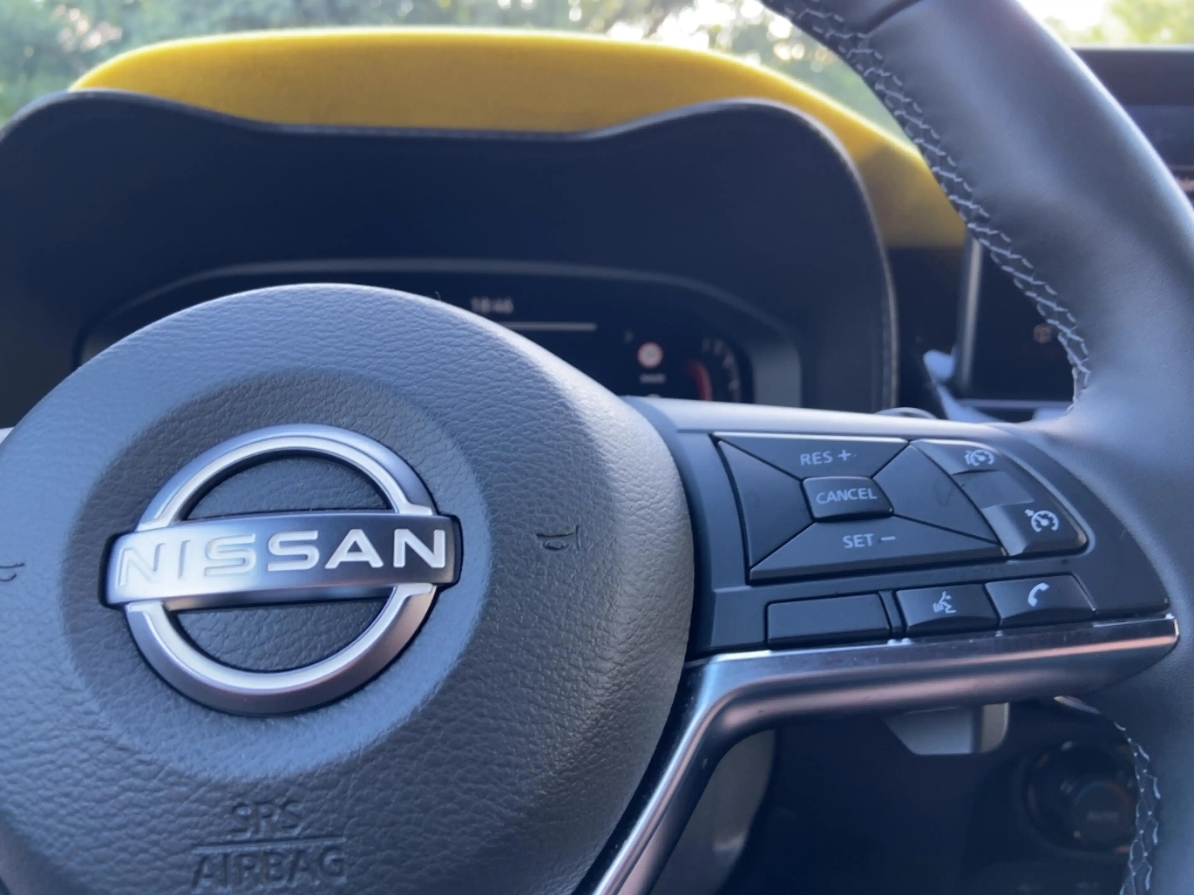 Nissan Juke N-SPORT 114PS Automatik Winter/Navi/Kamera/Carplay — photo 11