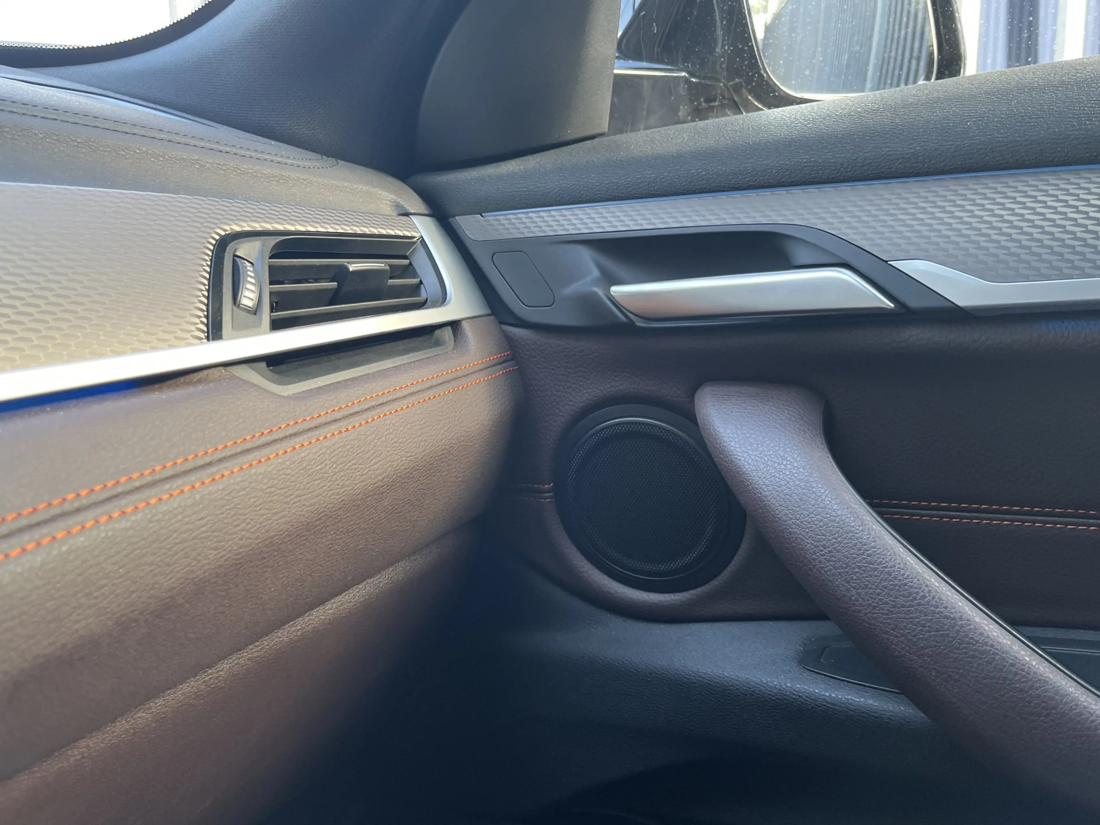 BMW X2 xDrive25e M-Sport X| Leder | M-Stoelen | 19" | Sto — photo 15